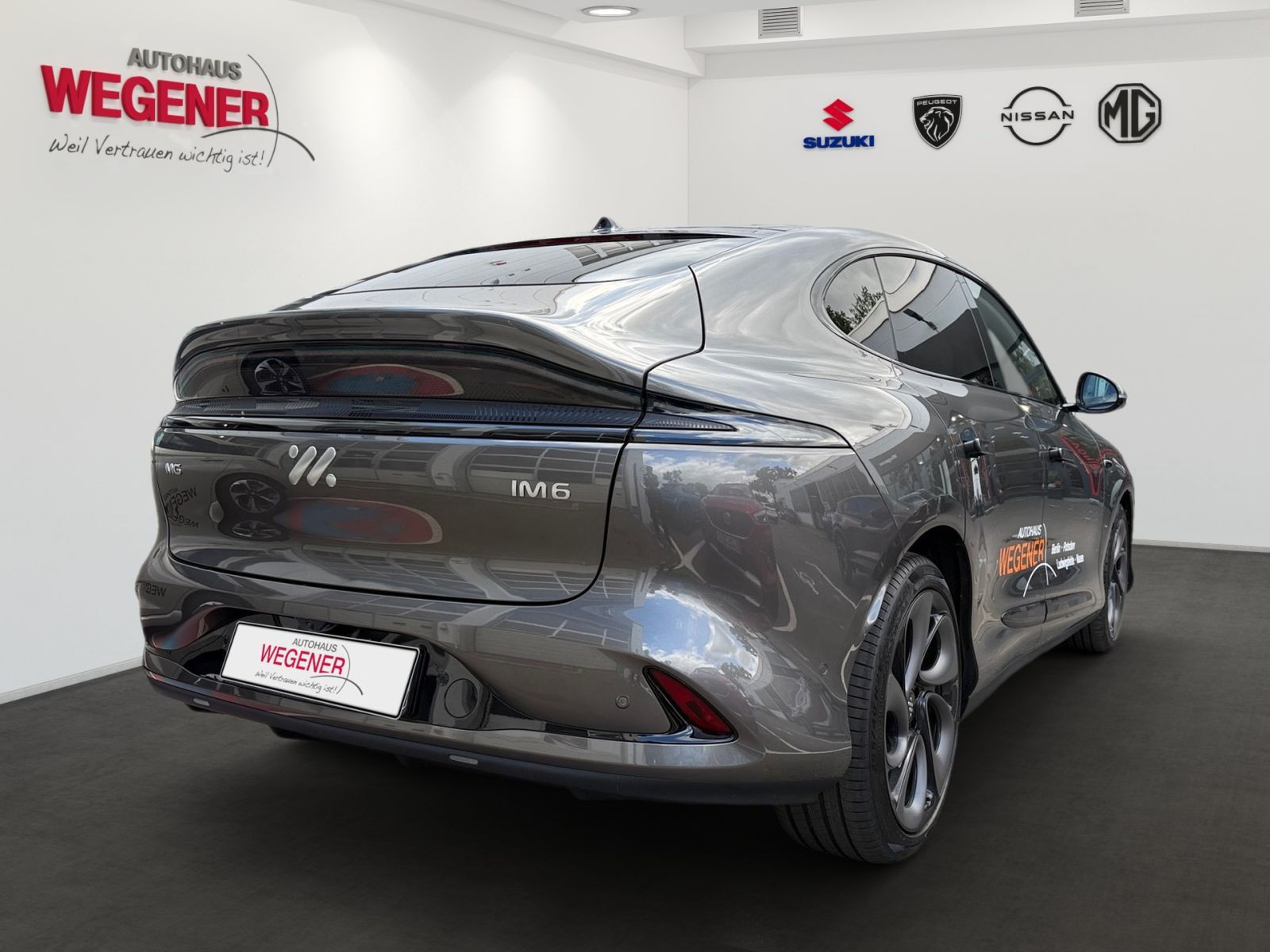 MG MG IM6 EV 100kWh Premium AWD + Drive Pack