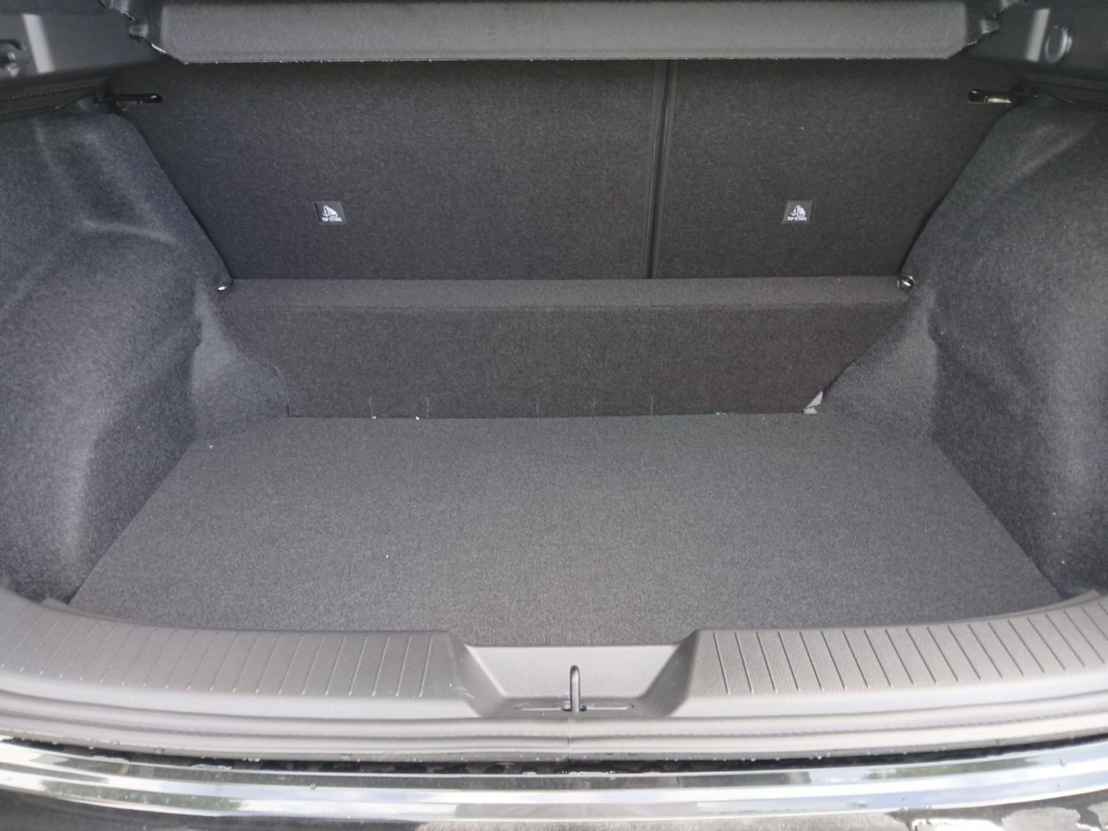 Nissan QASHQAI N-CONNECTA 1.3 MHEV AT - SHZ LHZ LED EHKL WIFI