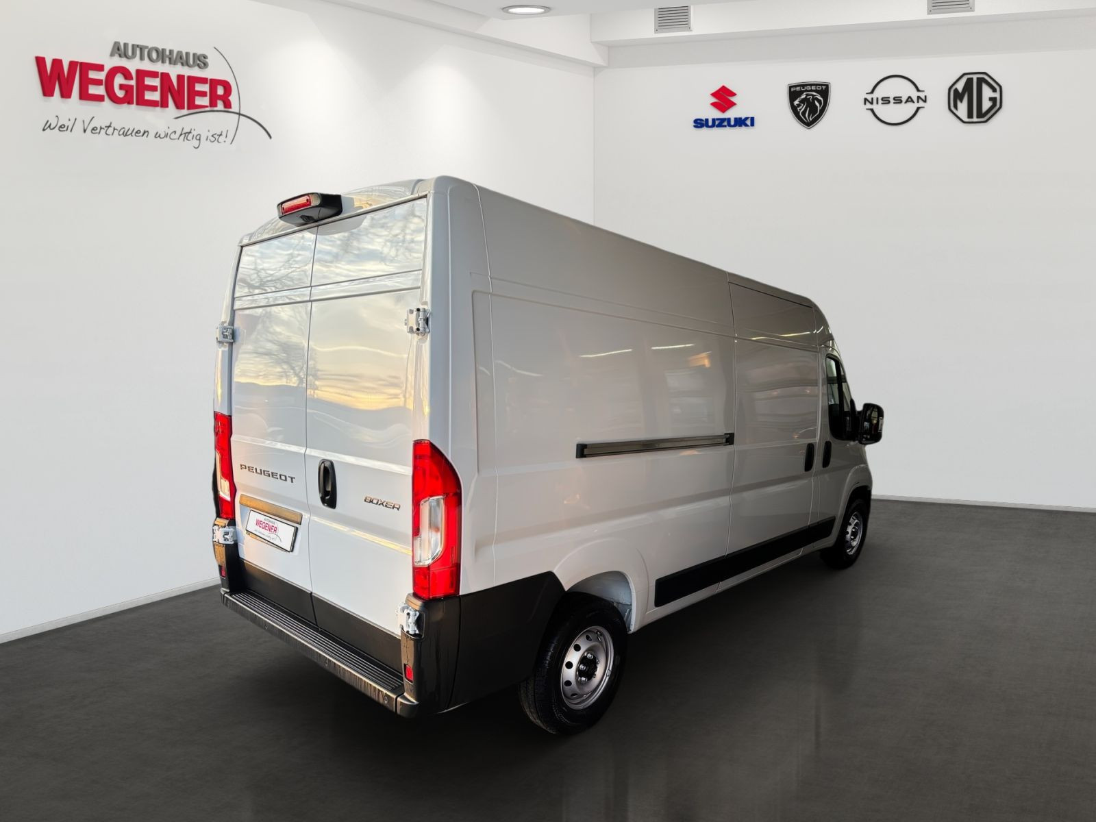 Peugeot Boxer Kastenwagen 335 L3H2 BlueHDi 140 *Keyless*