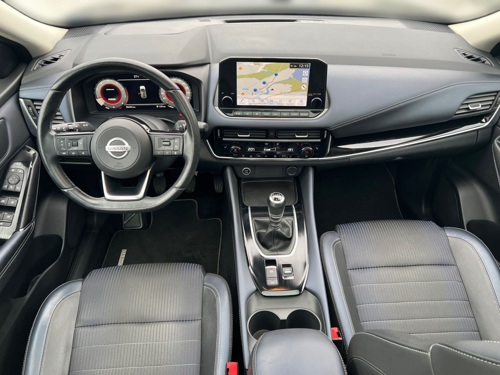 Nissan Qashqai 1.3 DIG-T MHEV N-Connecta Pano*CarPlay
