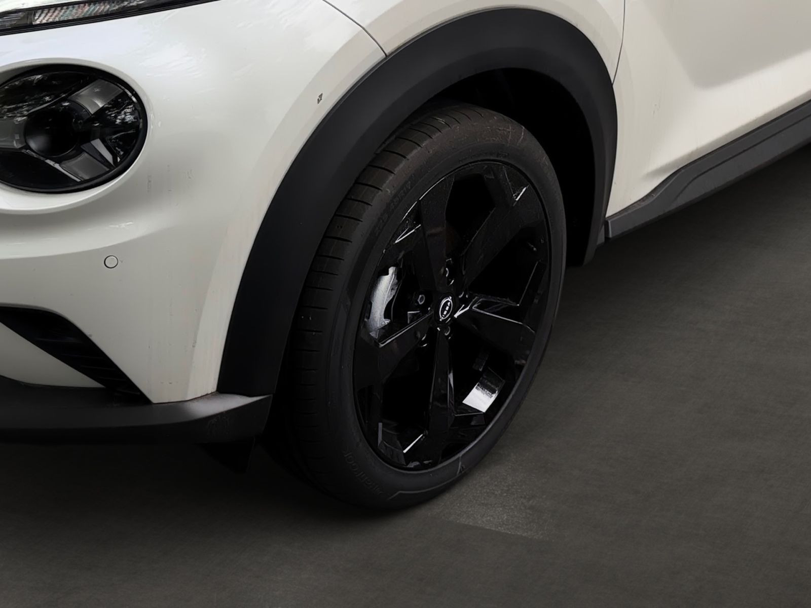 Nissan JUKE 1.0 DIG-T 114 PS 6MT