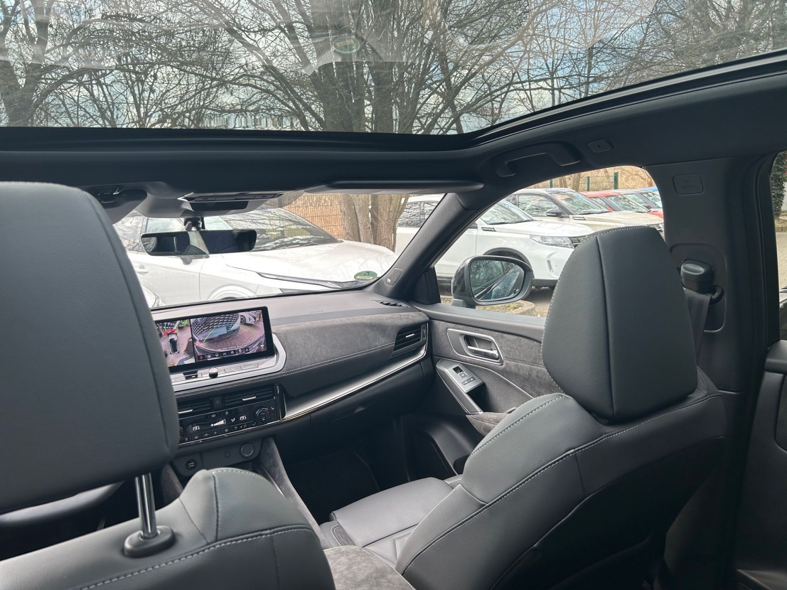 NISSAN Qashqai 1.5 e-Power N-Design Pano*BOSE*Navi