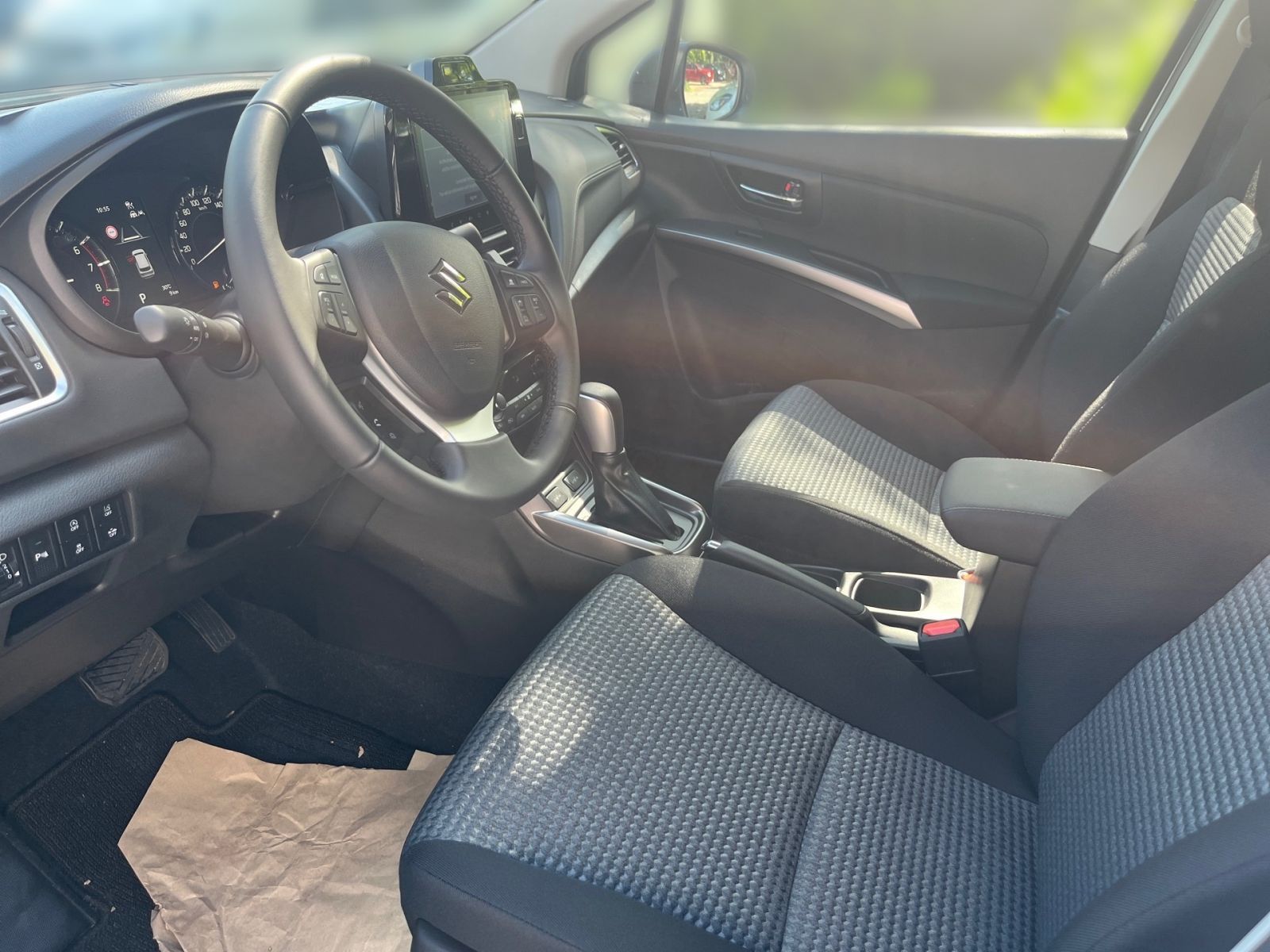Suzuki S-CROSS 1.4 COMFORT 6AT