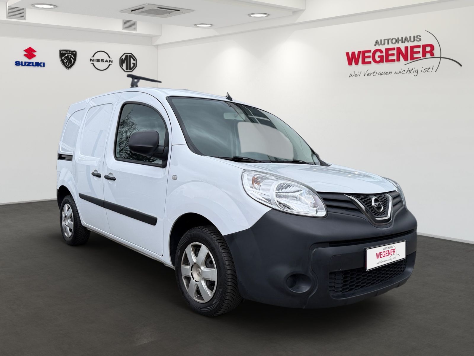 NISSAN NISSAN NV250 Kasten L1 2,0 6MT KLIMA RADIO AHK