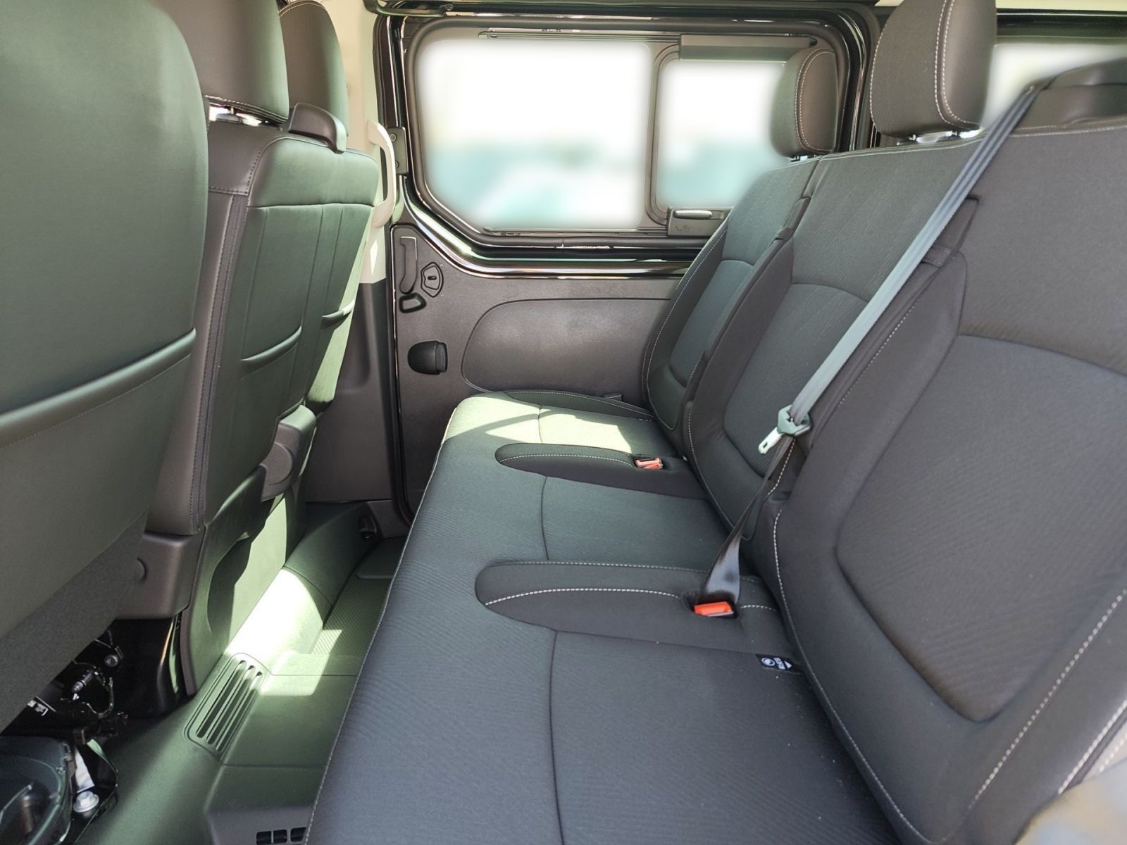 NISSAN Primastar Kombi9 L2H1 3,0t
