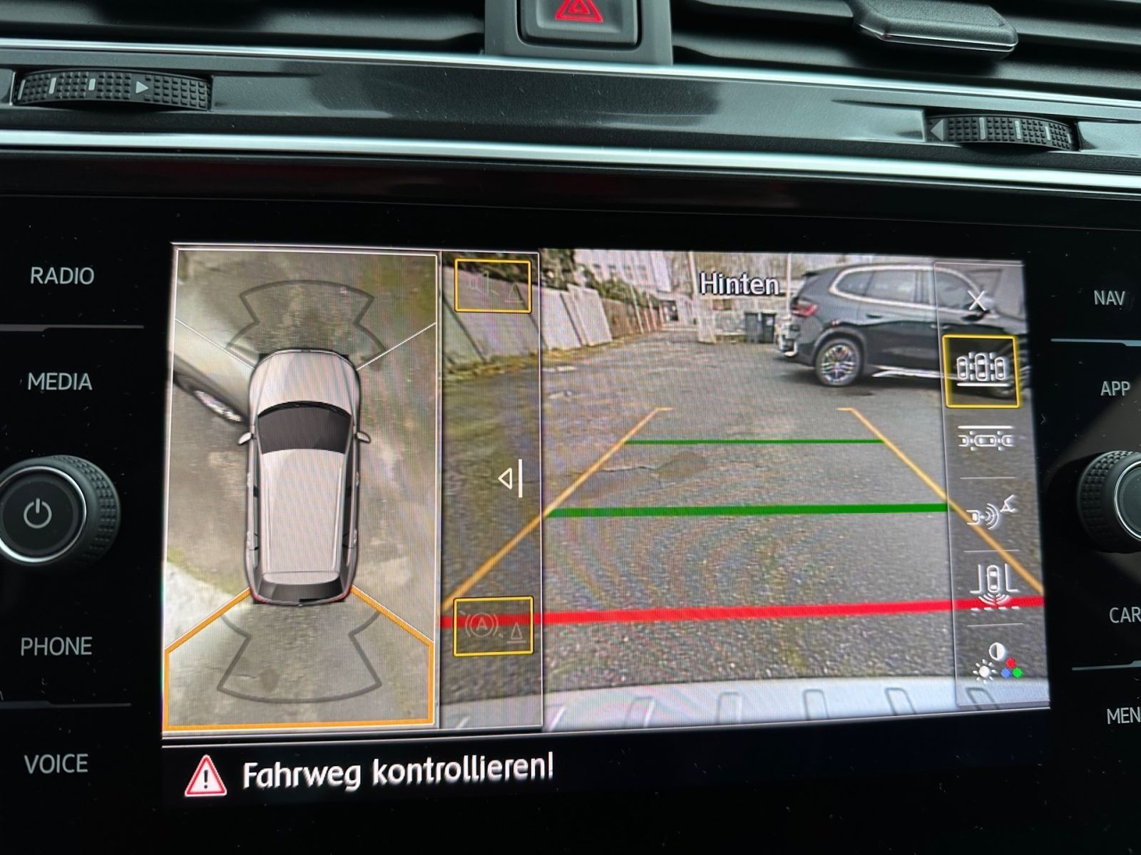 VW Tiguan 1.4 TSI DSG Comfortline 360° NAVI SHZ AHK