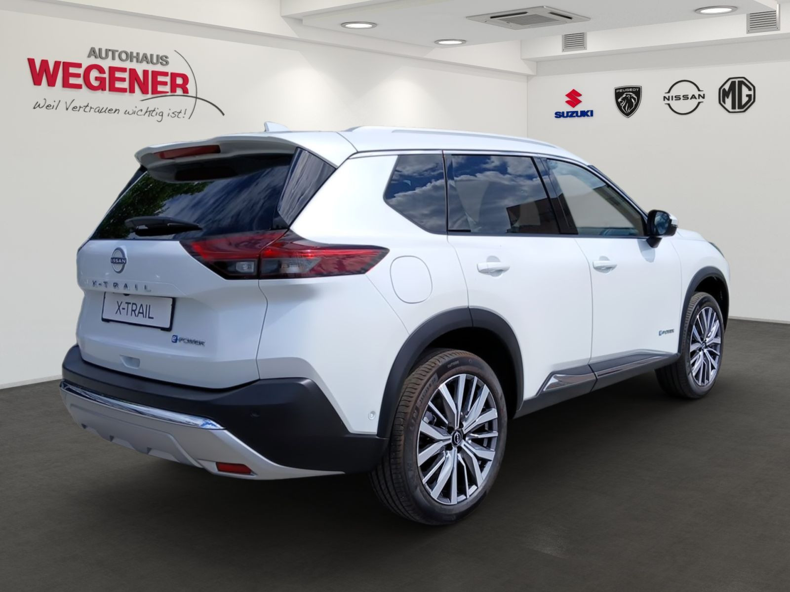 Nissan X-Trail Tekna+ 1.5 AT - PANO BOSE HUD LEDER MEMO