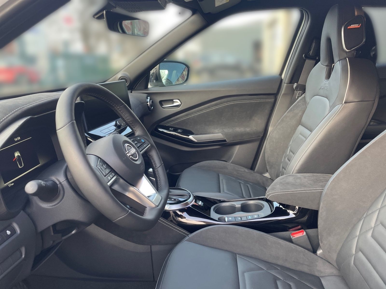 NISSAN JUKE N-DESIGN 6MT 19"LM SHZ 360°KAM Alcantara®