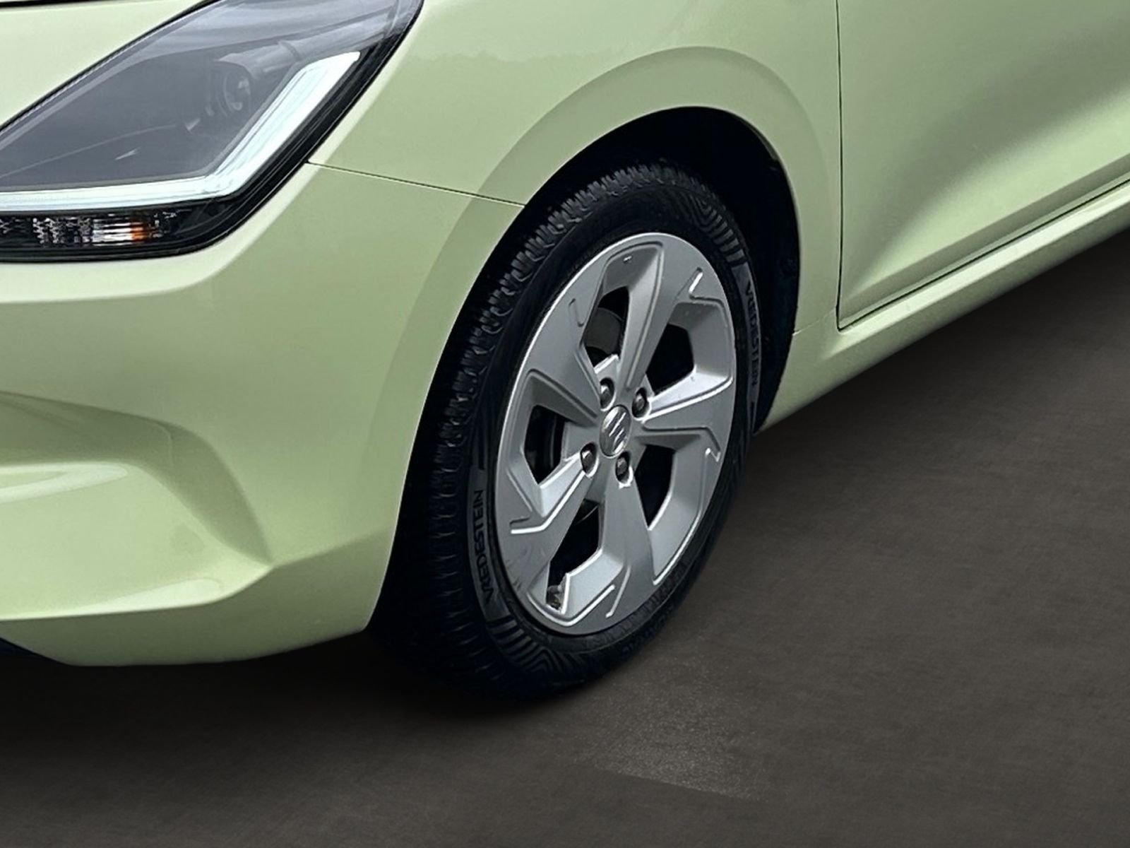 SUZUKI Swift Comfort Hybrid AT - SHZ CAM ACC CarPlay