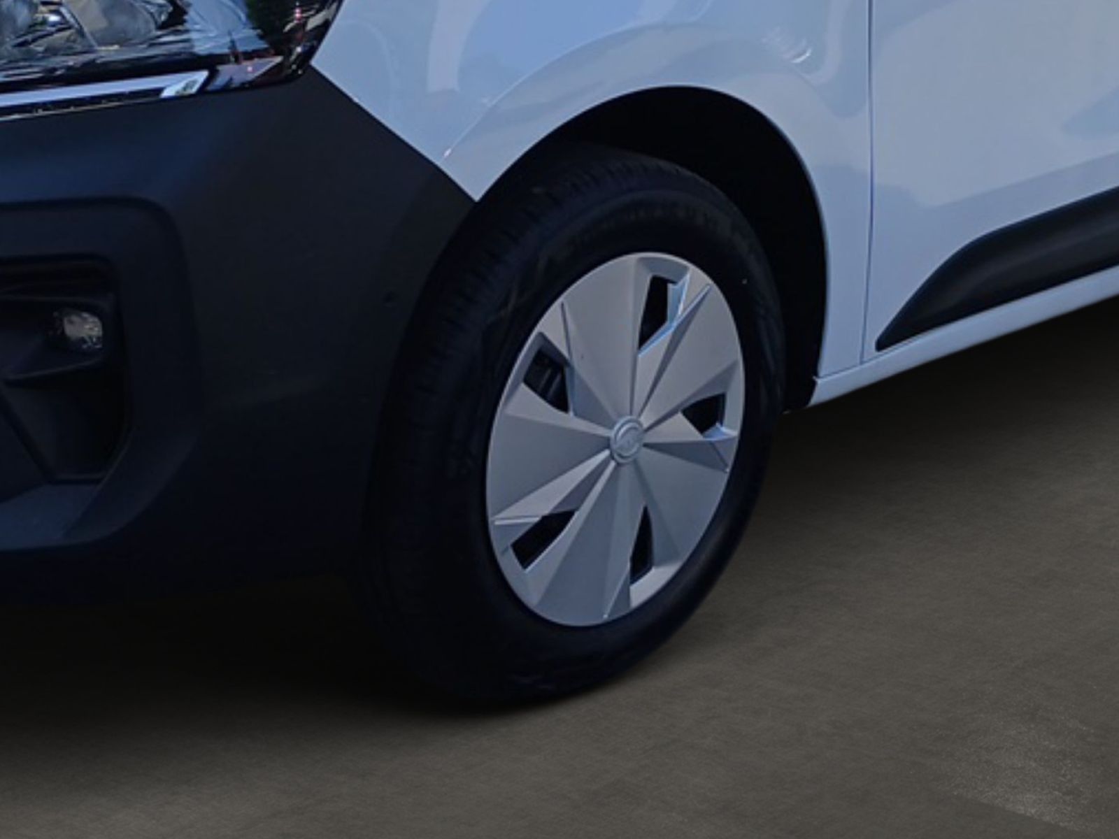 NISSAN Townstar Kasten L1 2,0t Totwinkel*CarPlay*DAB