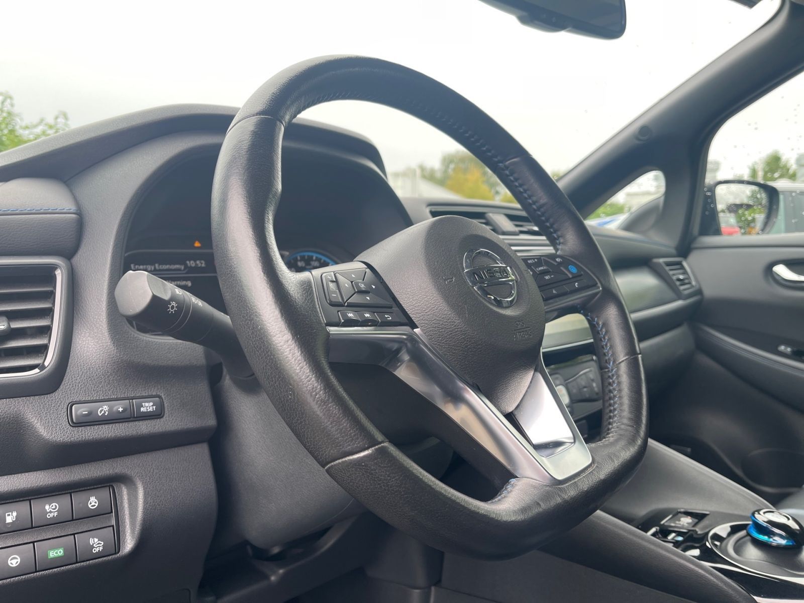 NISSAN Leaf  Tekna 40 - CAM Sitzheizung Navi