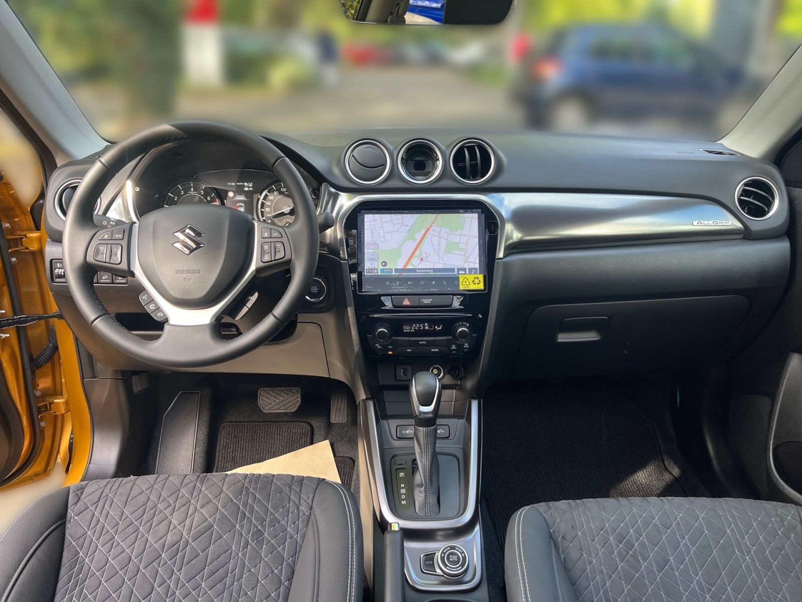 Suzuki VITARA 1.5 COMFORT+ ALLGRIP AGS LED NAVI KAM SHZ