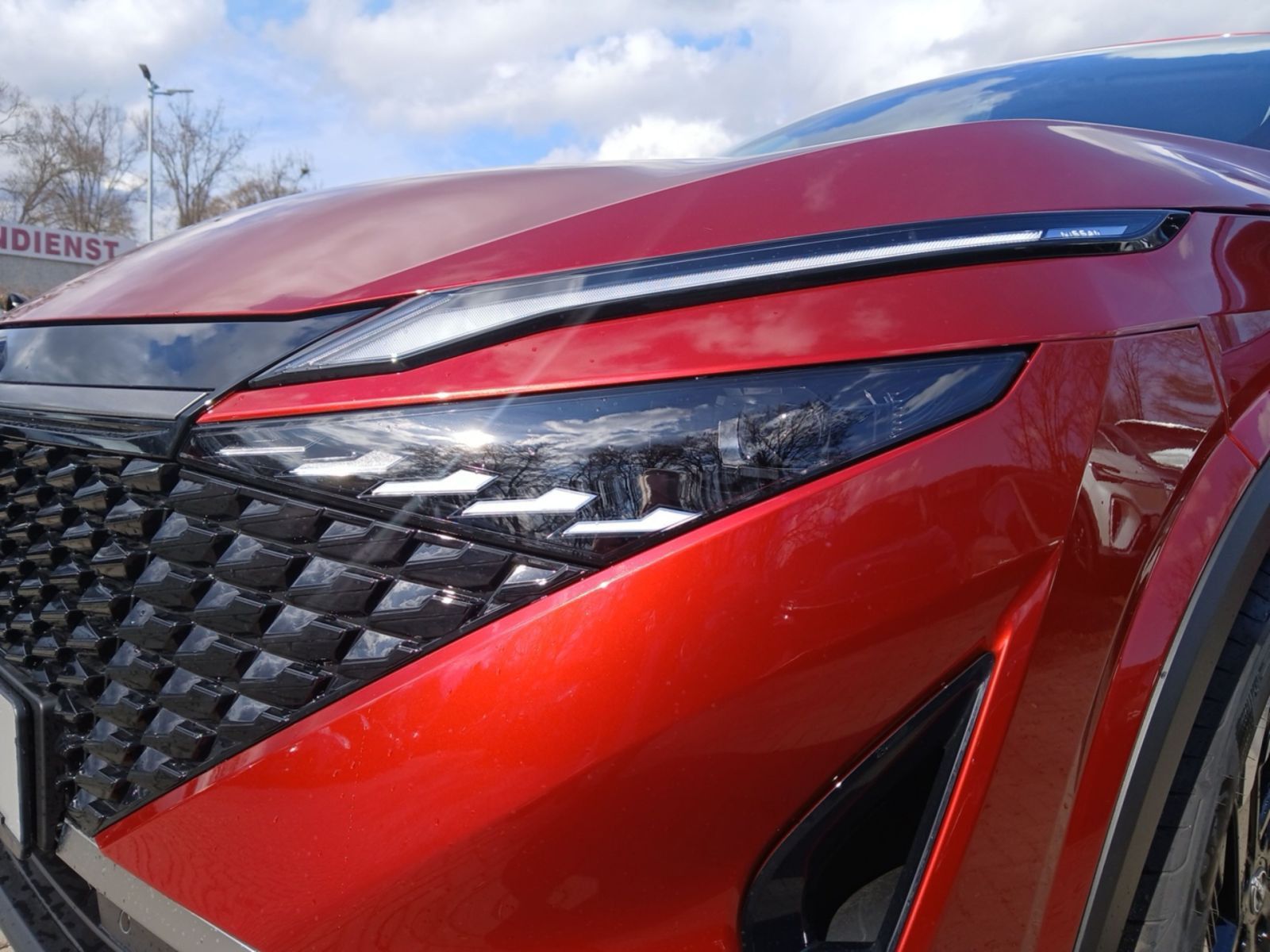 NISSAN QASHQAI 1.3 DIG-T MHEV N-Connecta LED*360°*Navi