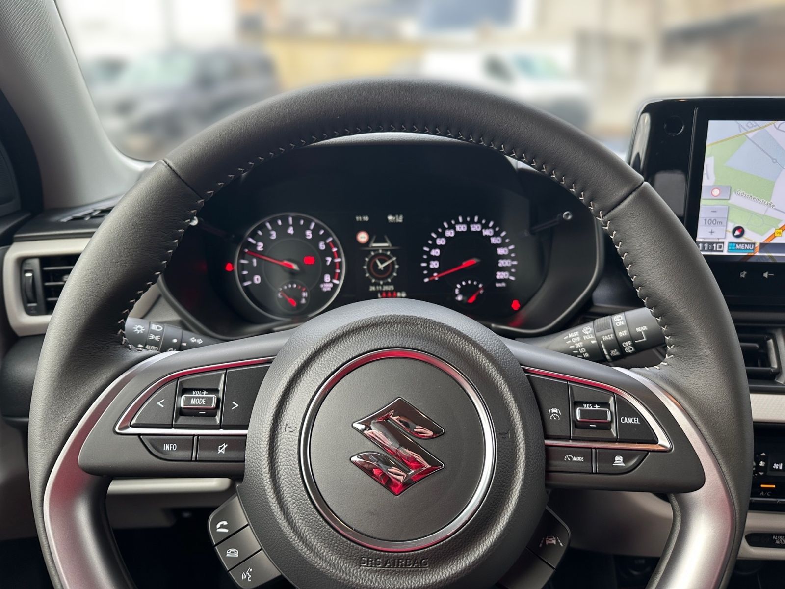 SUZUKI SWIFT COMFORT HYBRID ACC*Navi*Kamera*PDC