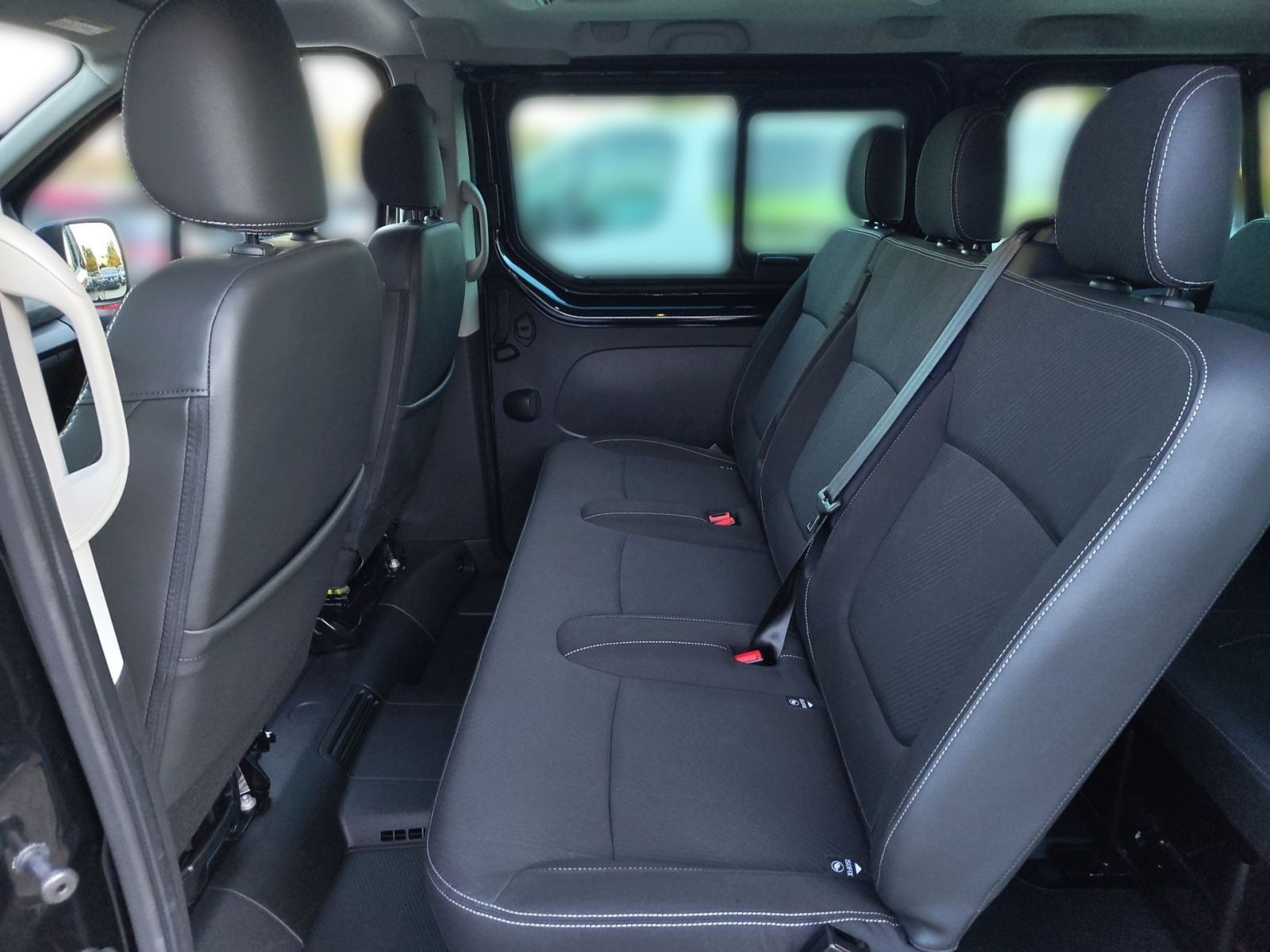 Nissan PRIMASTAR KOMBI TEKNA L1H1 2,8t NAVI KAMERA