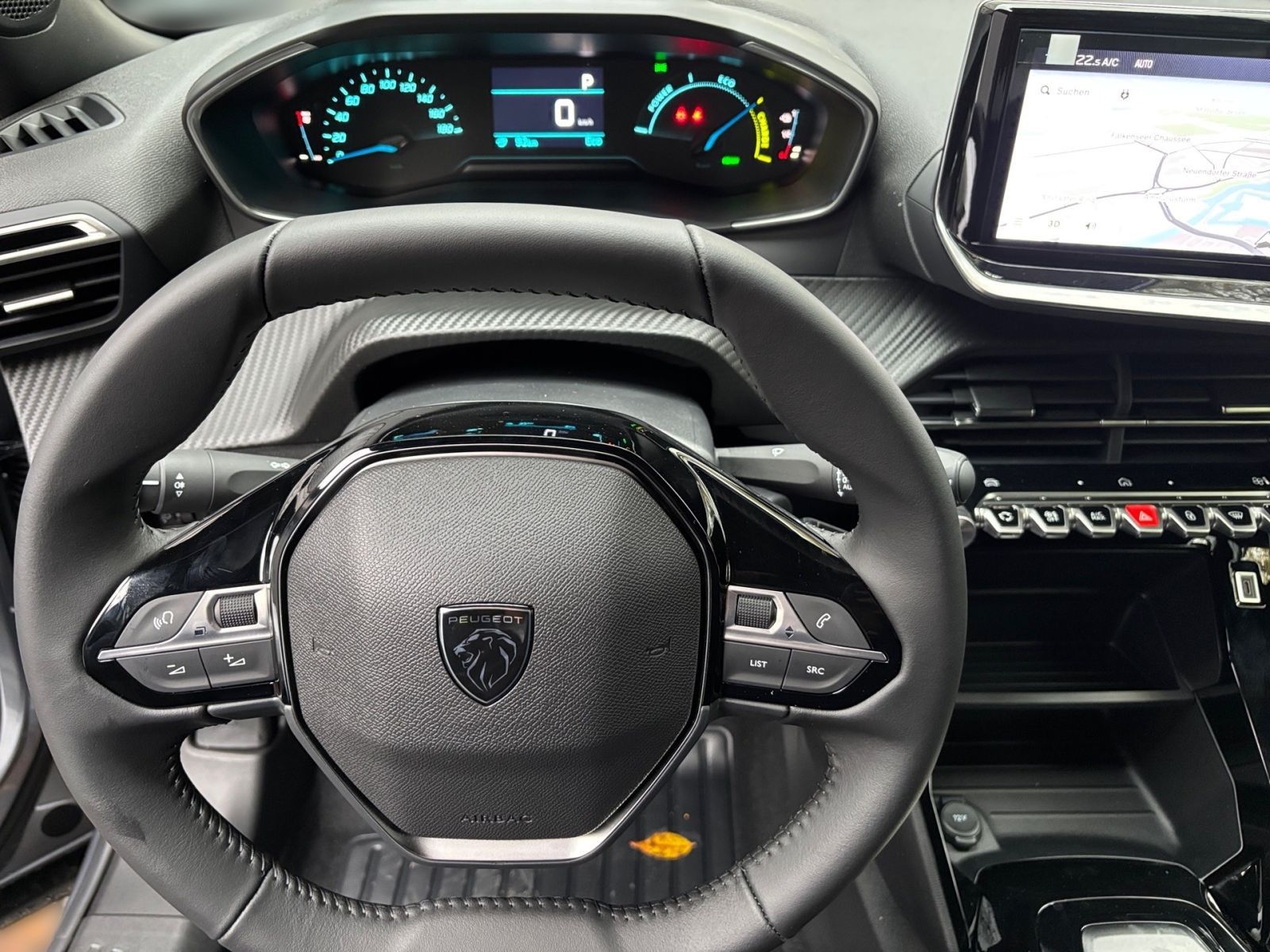 PEUGEOT 2008 E Business Elektromotor 54kwH *Navi*Kamera*