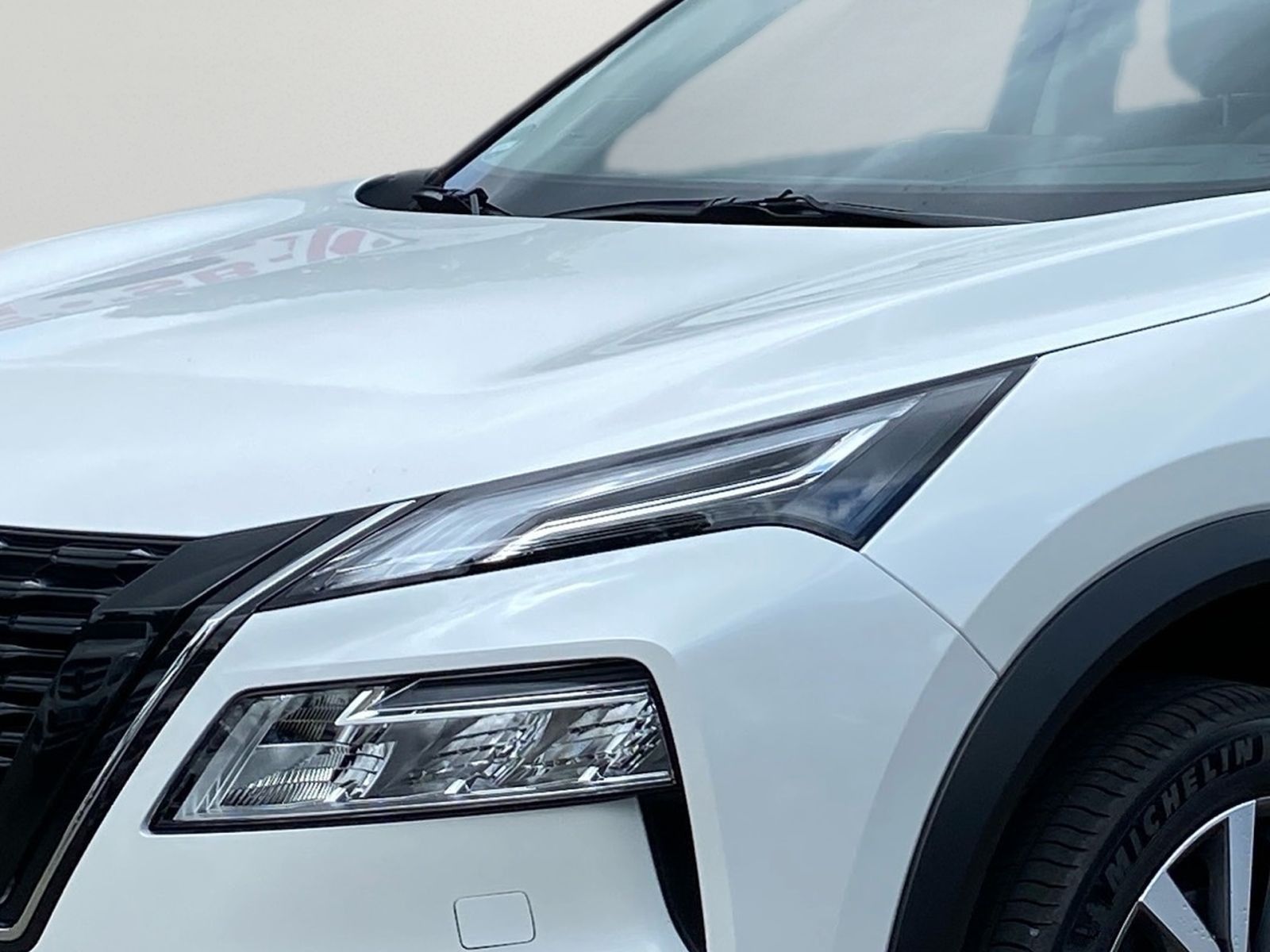 NISSAN X-TRAIL 1.5 VC-T e-4ORCE 213 PS 4x4 Tekna+ 20"