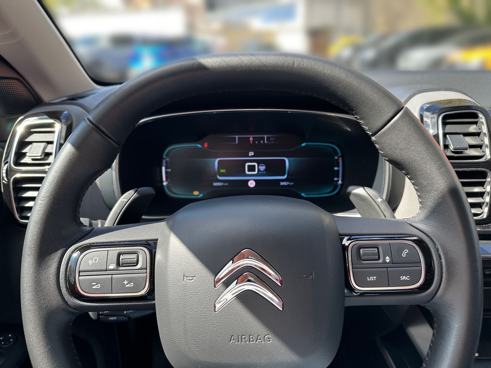 Citroën C5 Aircross 2.0 BlueHDi180 AHK*Navi*Pano*DAB*PDC