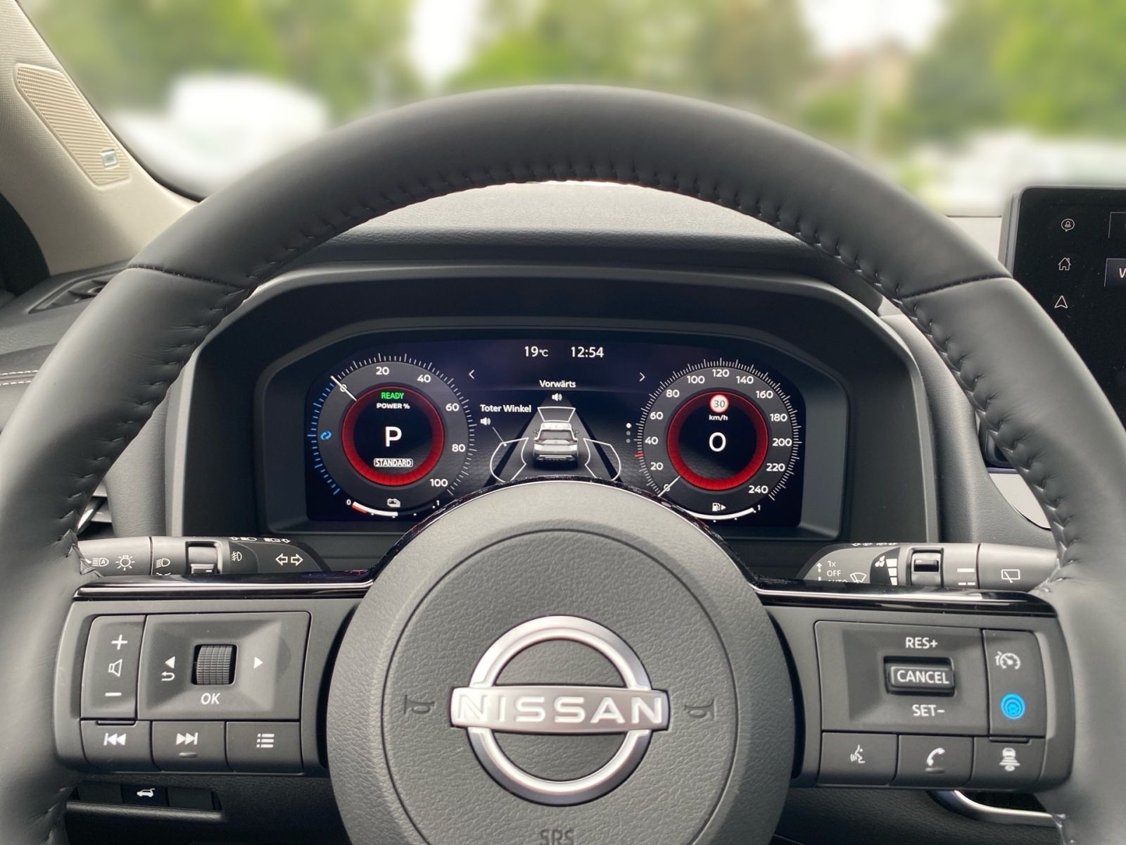 NISSAN X-TRAIL 1.5 VC-T e-4ORCE 213 PS 4x4 Tekna+ 20"