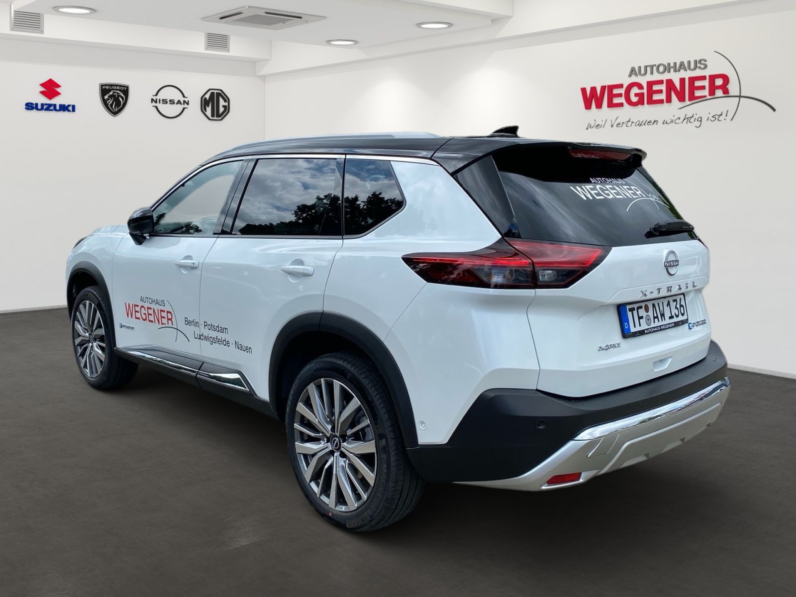 NISSAN X-TRAIL 1.5 VC-T e-4ORCE 213 PS 4x4 Tekna+ 20"