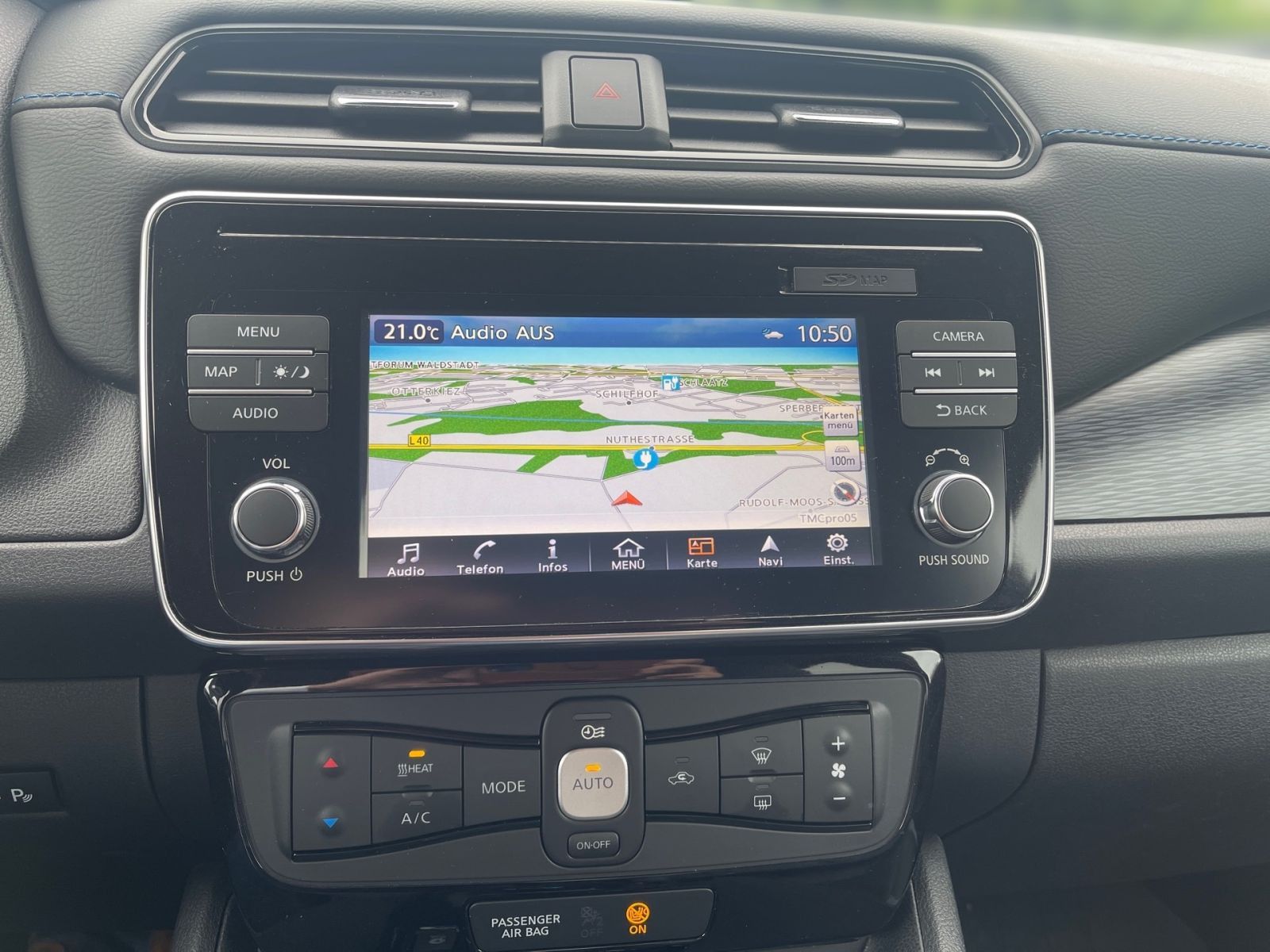 NISSAN Leaf  Tekna 40 - CAM Sitzheizung Navi