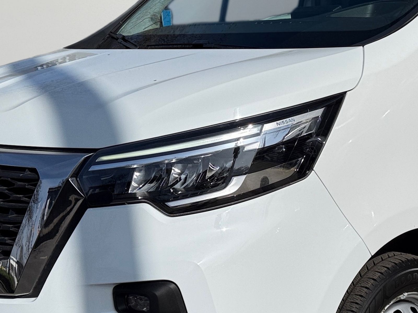 NISSAN Primastar Kasten Acenta 6MT L1H1 CAM CarPlay LED