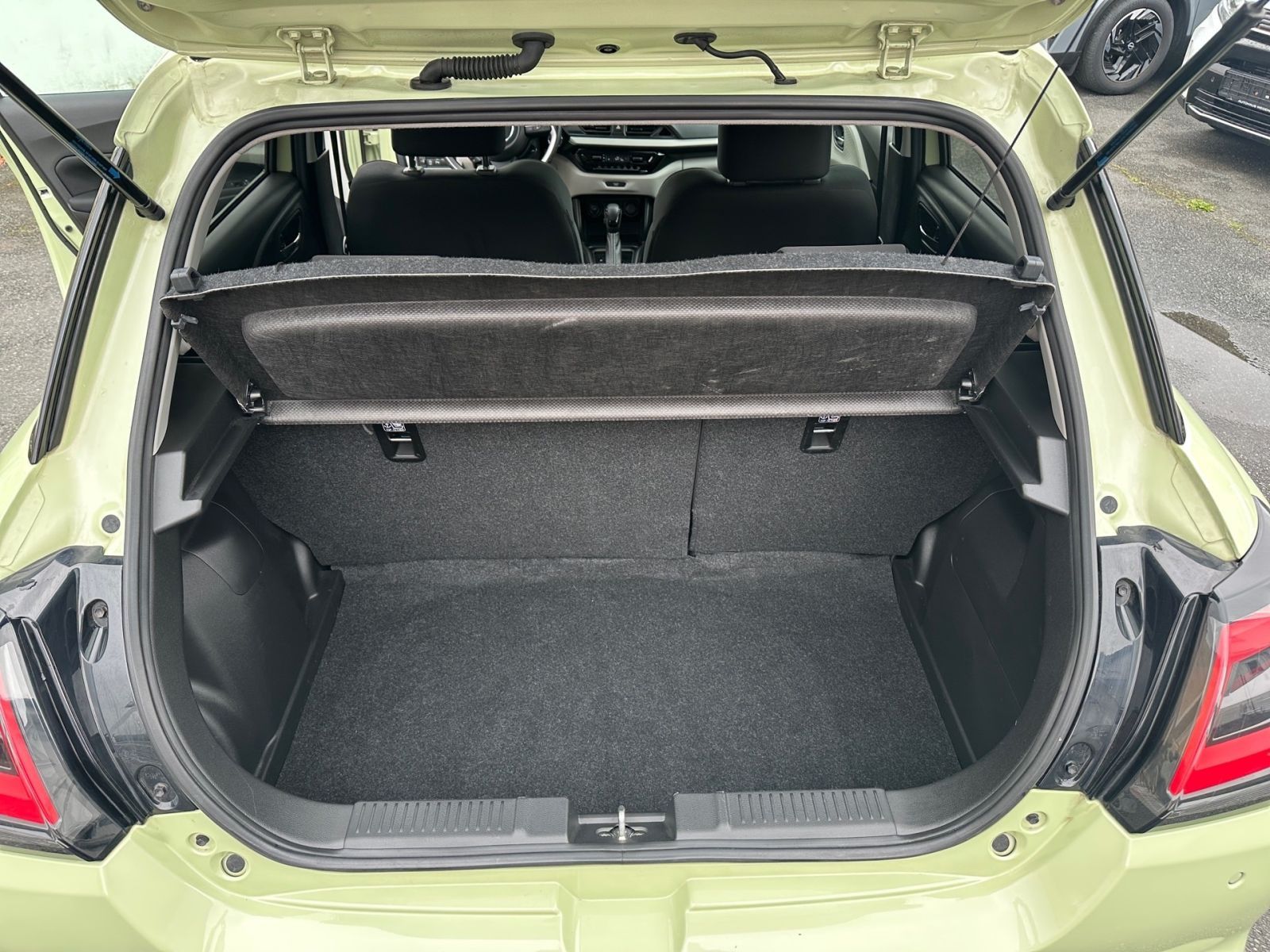 SUZUKI Swift Comfort Hybrid AT - SHZ CAM ACC CarPlay