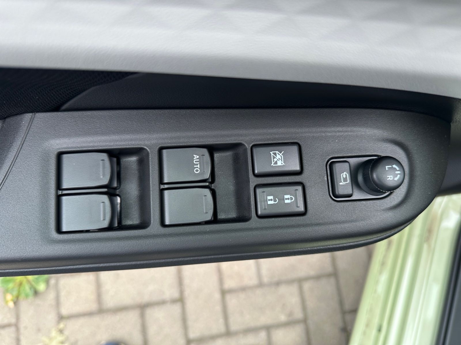 Suzuki SWIFT COMFORT+ CVT HYBRID Navi Cam SHZ