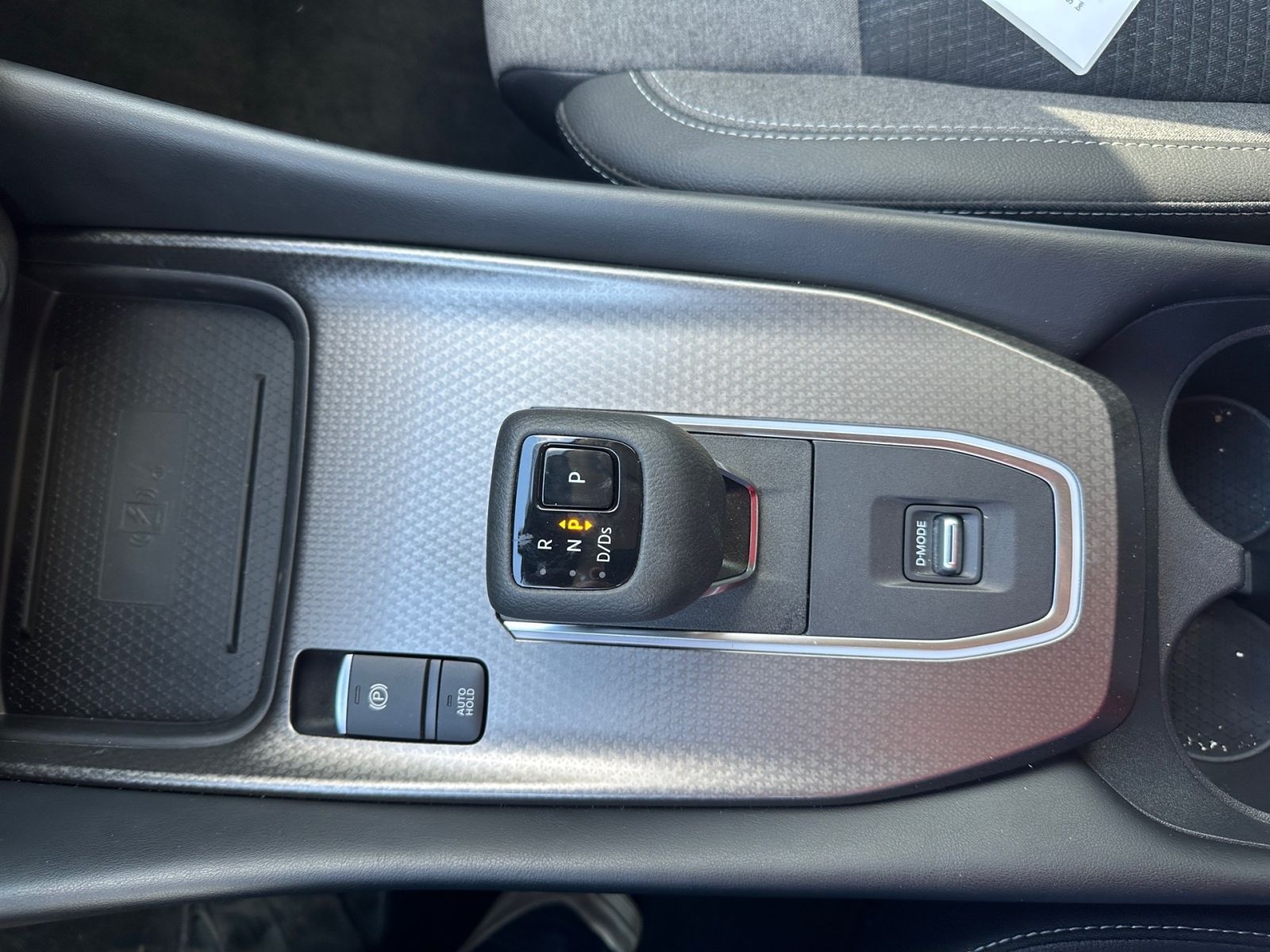NISSAN Qashqai 1.3 DIG-T N-Connecta HeadUp*Navi*360°CAM