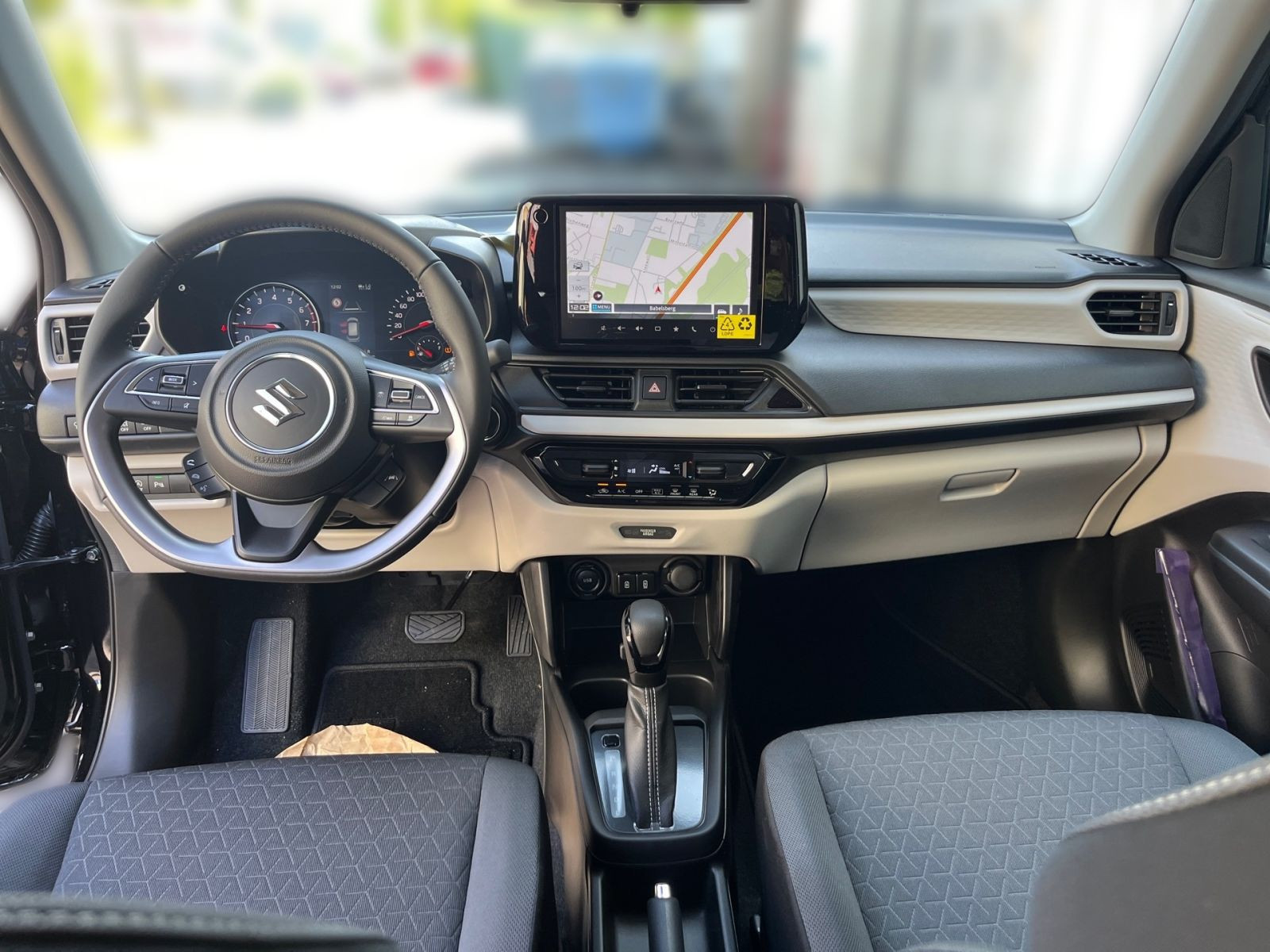 Suzuki SWIFT COMFORT CVT HYBRID