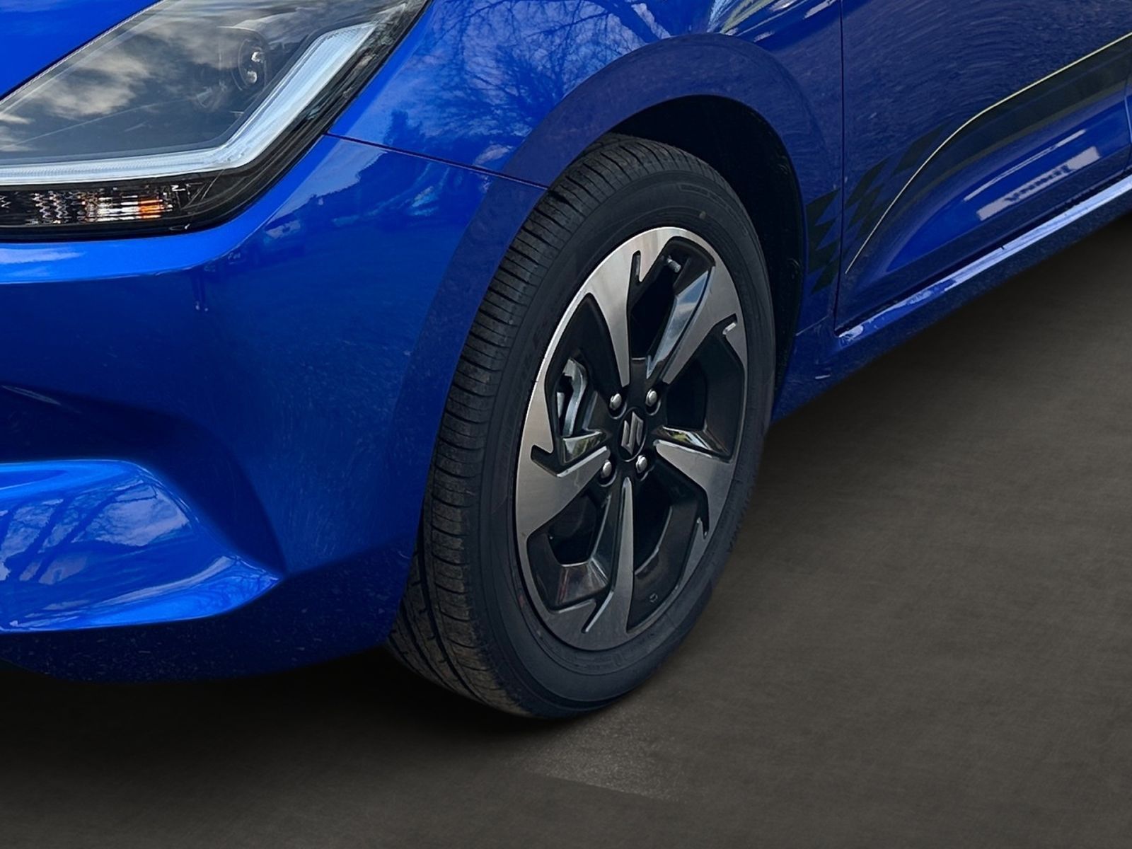 SUZUKI SWIFT COMFORT+ CVT HYBRID ACC*Navi*Kamera*PDC