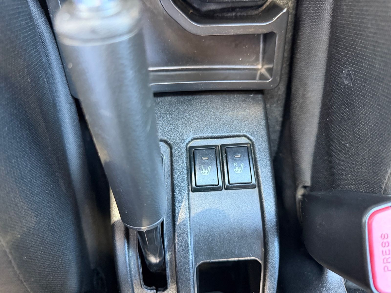 SUZUKI Jimny 1.5 3D M/T Comfort+ 4-Sitzer*Navi*CAM*LED
