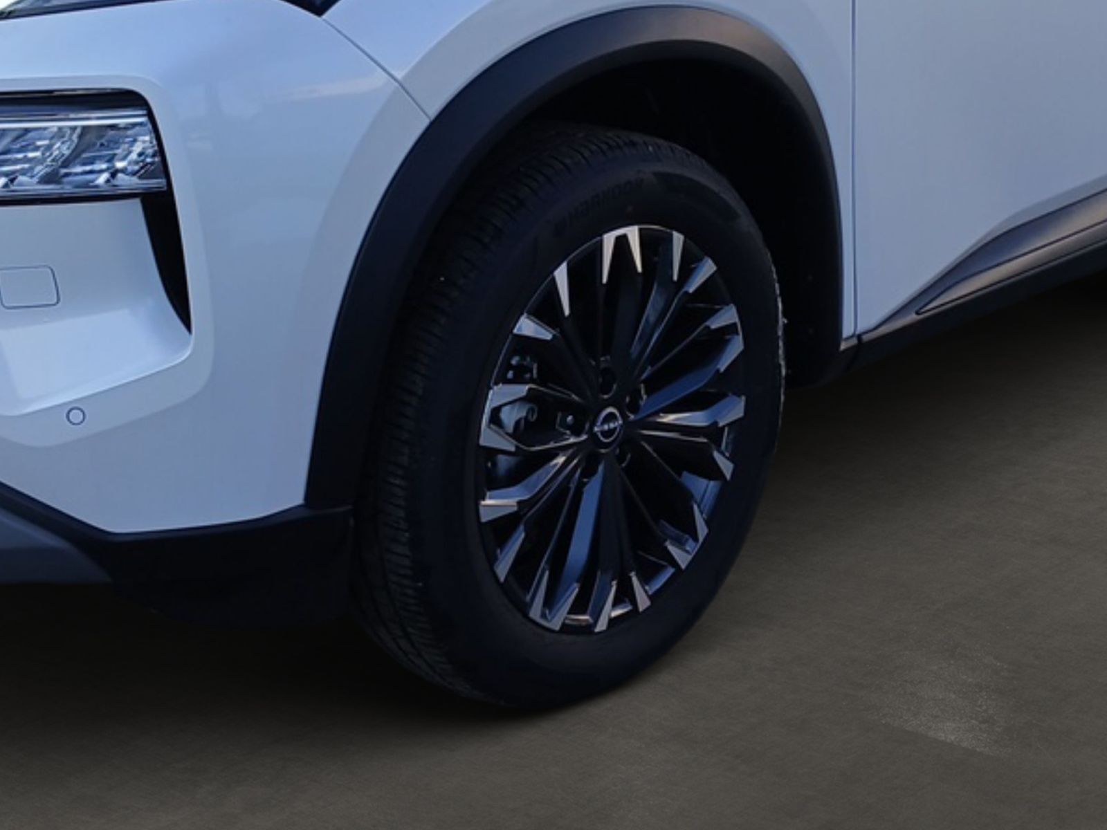 NISSAN X-TRAIL N-CONNECTA 1.5 VC-T MHEV WINTER 360° NAV