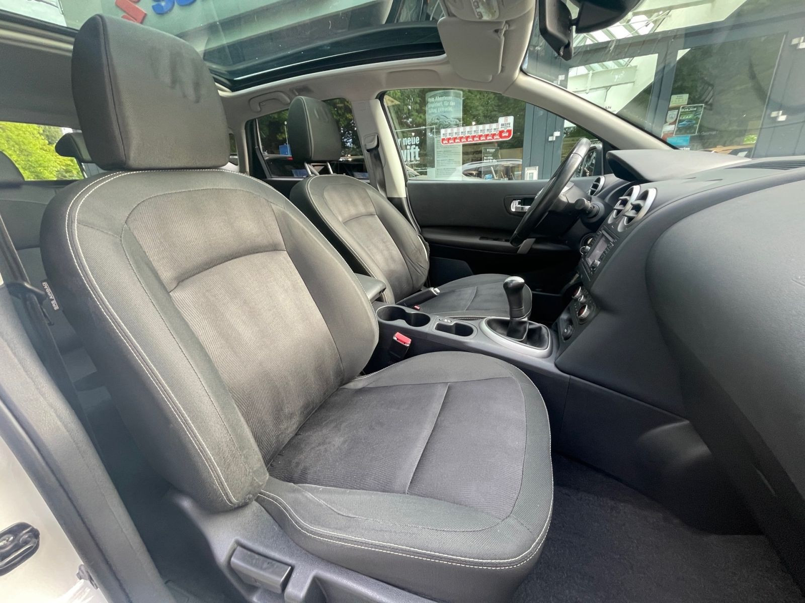 Nissan Qashqai 1.6 MT I-WAY NAVI*360°*PANO*BLUETOOTH