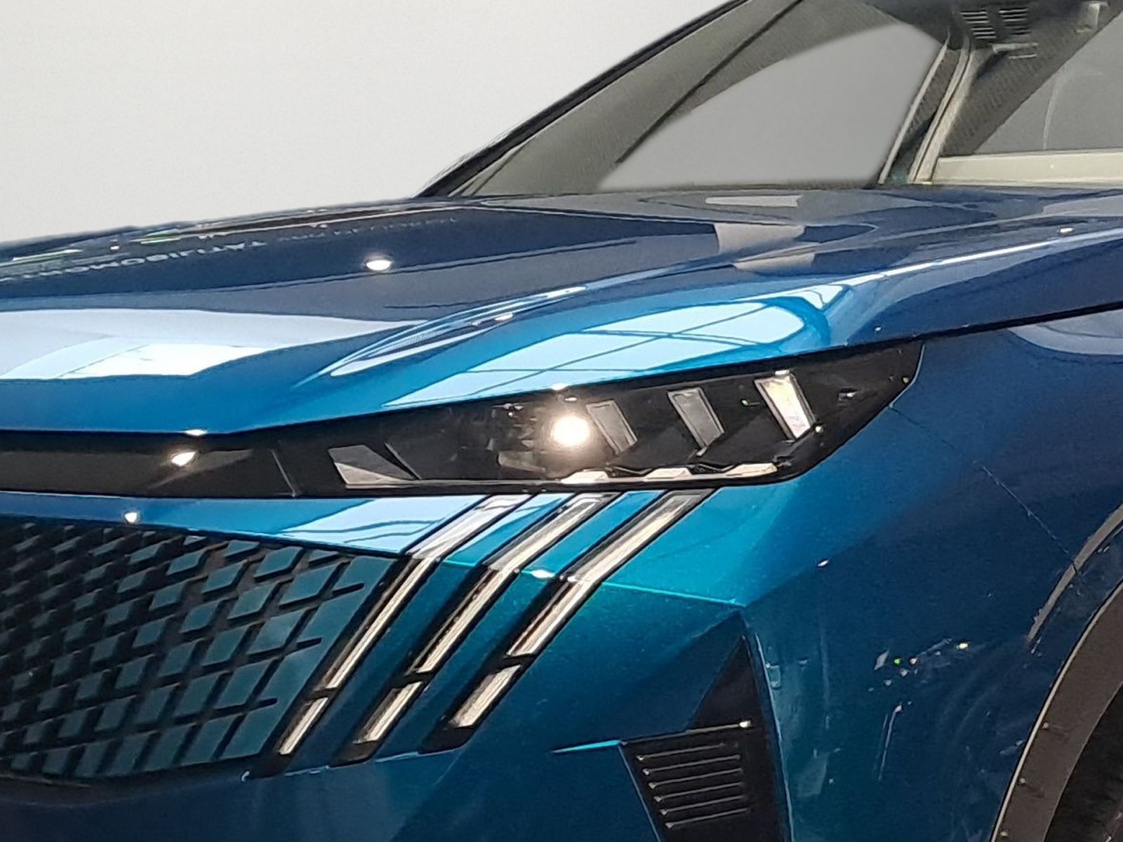 PEUGEOT 3008 GT HYBRID 145 e-DSC6 KAMERA SHZ NAVI LED