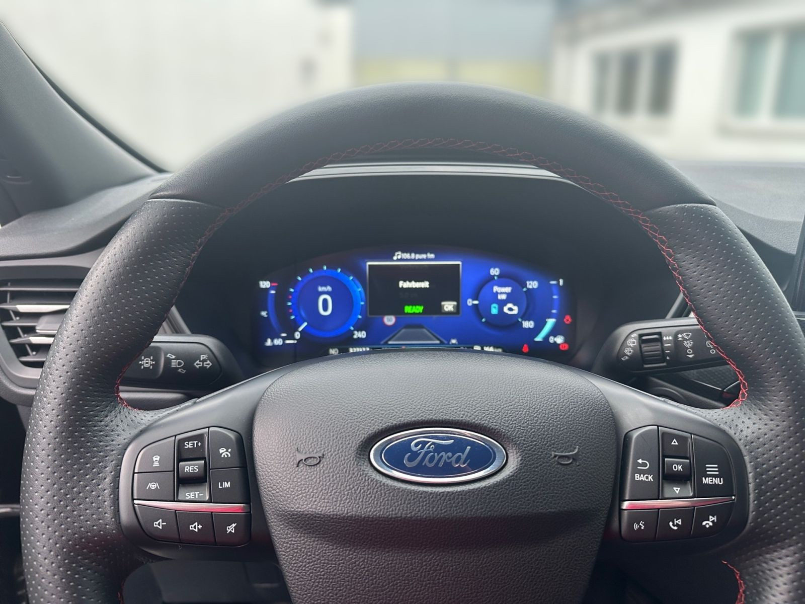 Ford KUGA ST-LINE  Plug-in-Hybrid 2.5 KAM NAVI WINTER