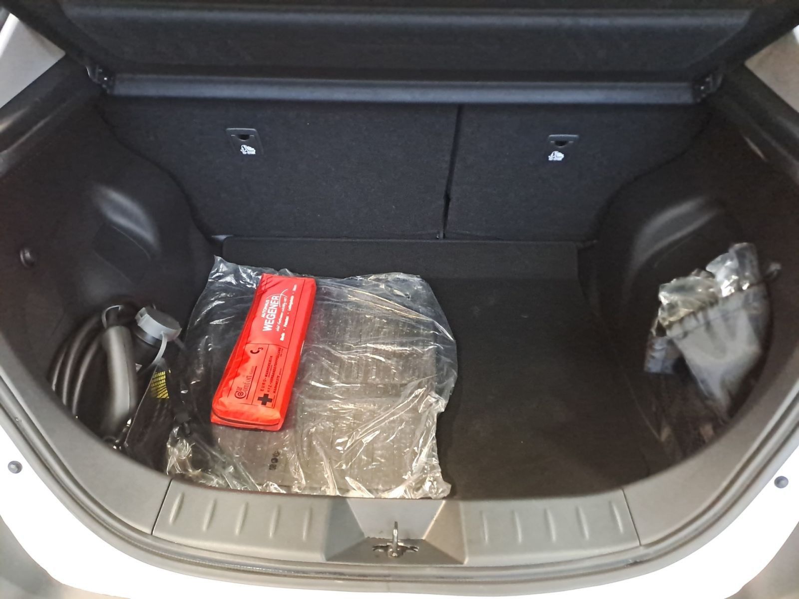 Nissan Leaf N-Connecta 62 - LED Navi SHZ 360° TAXI