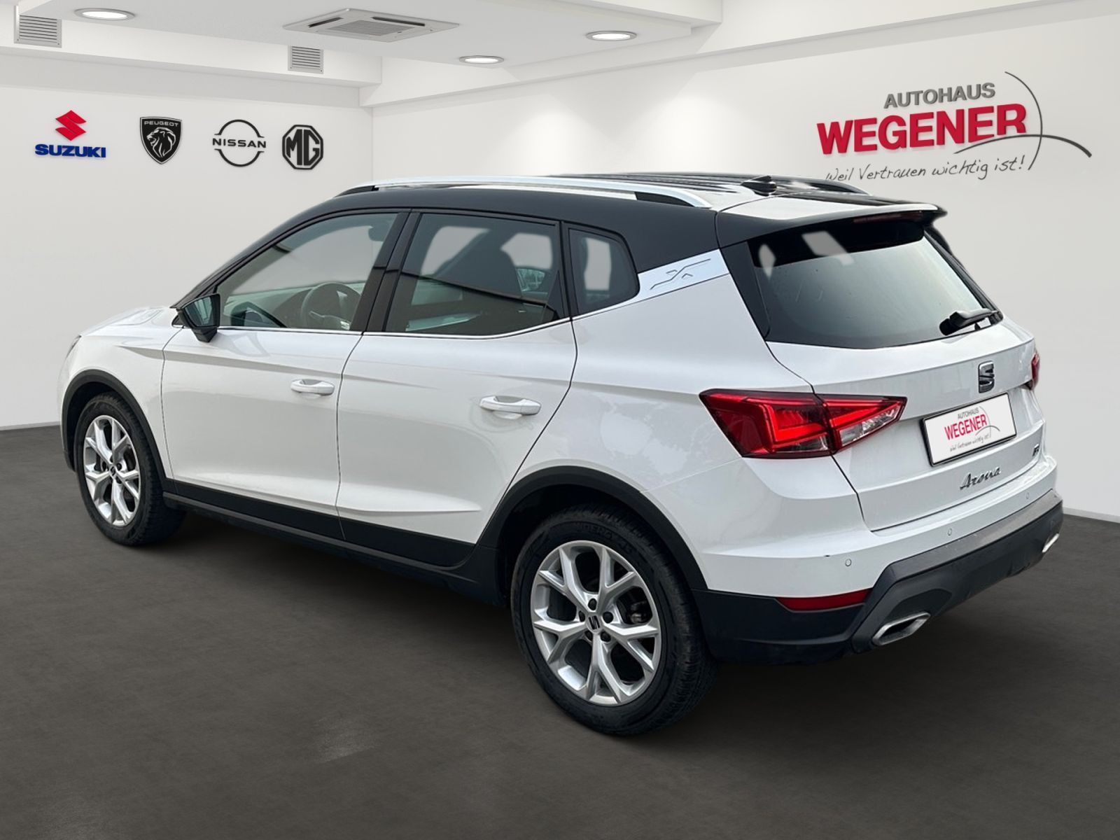 SEAT Arona 1.0 TSI DSG FR - LED NAVI SHZ VC APP`S PDC