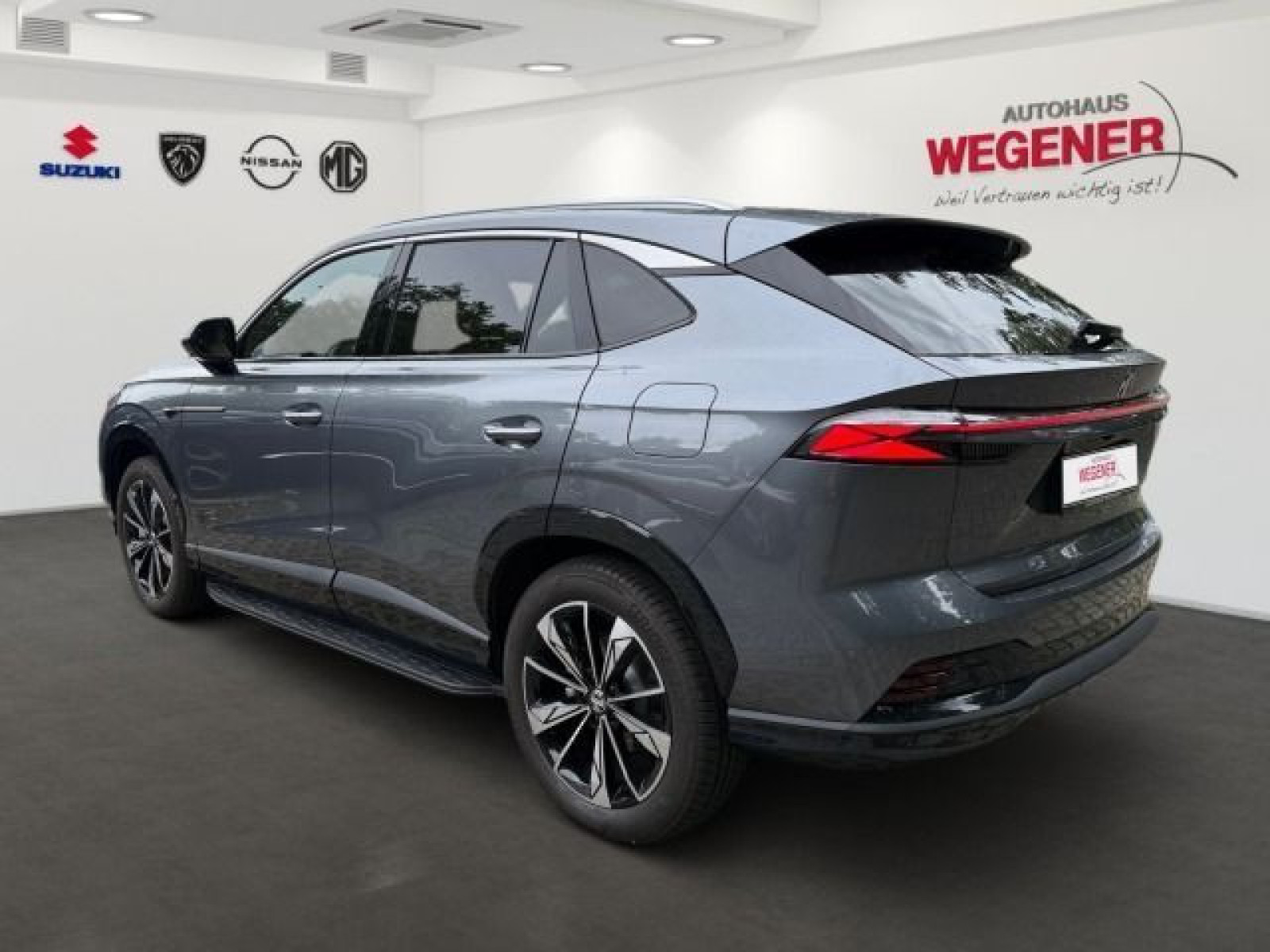 MG HS PHEV Luxury Standheizung|LED|360|CarPlay|ACC
