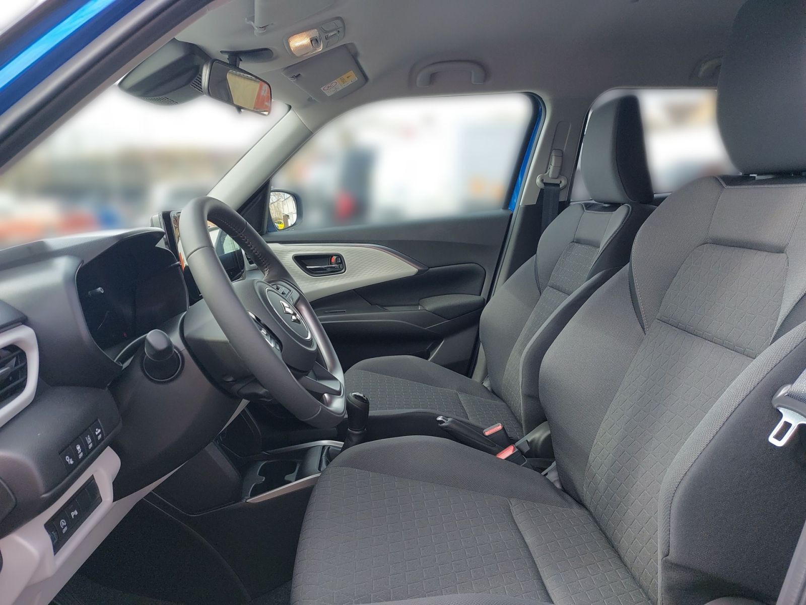 SUZUKI Swift 1.2 Hybrid Comfort+ 1.2 MT NAVI CAM SHZ