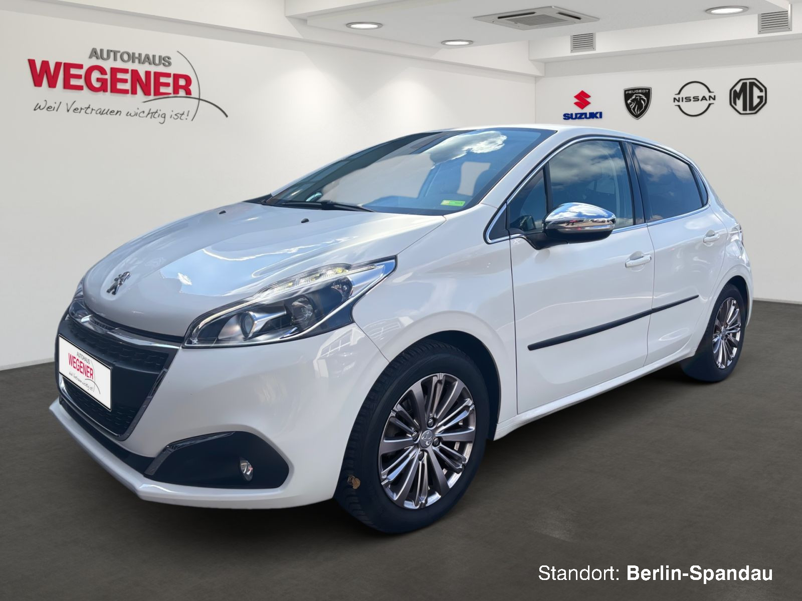 Peugeot 208 Allure AT CarPlay SITZHEIZUNG ALLWETTER LED