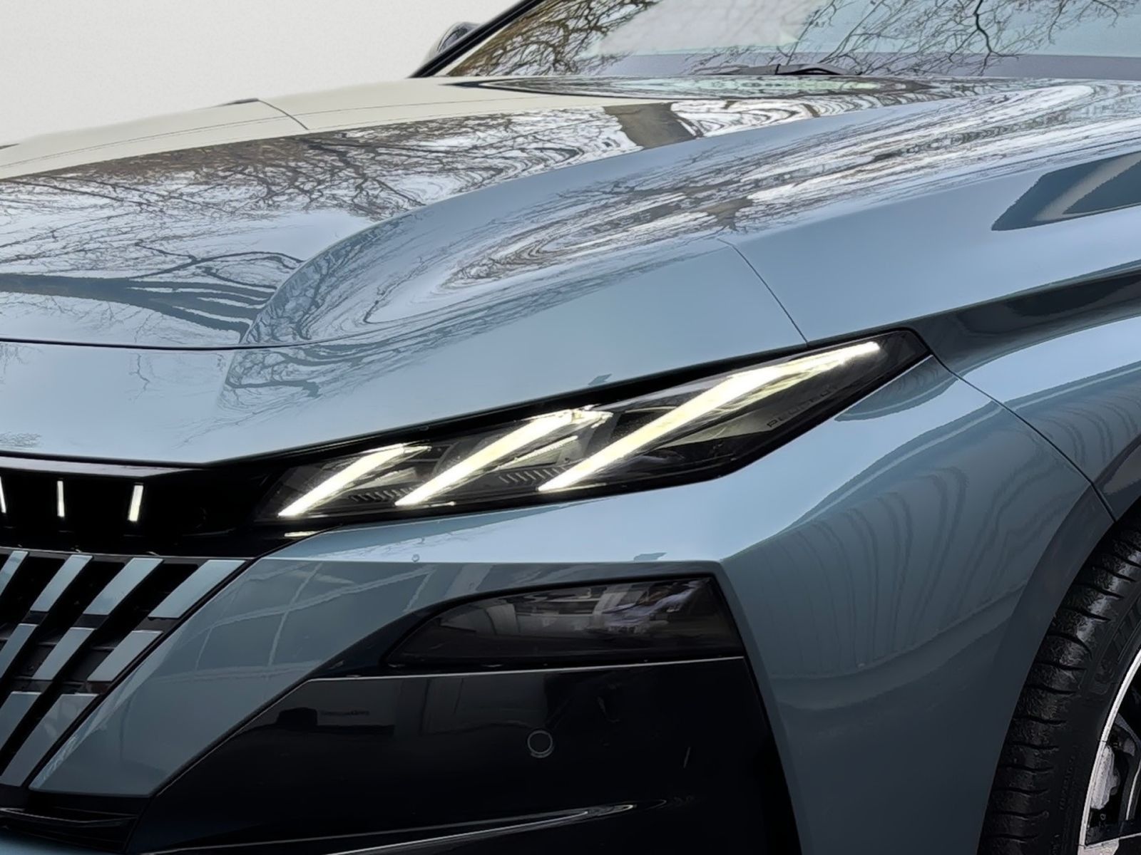 Peugeot 308 SW GT HYBRID 145 e-DSC6 NAVI 360° SHZ LED