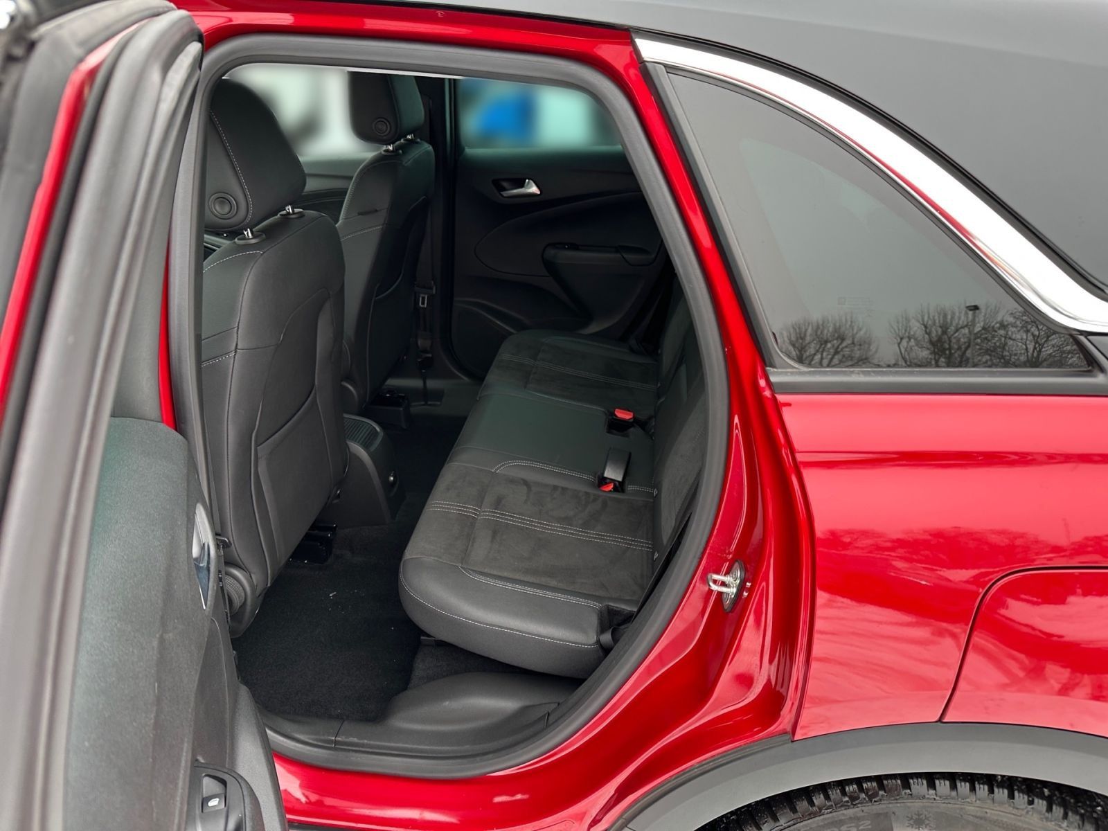 OPEL Crossland Ultimate 1.2AT Navi*CAM*SHZ*HEAD-UP