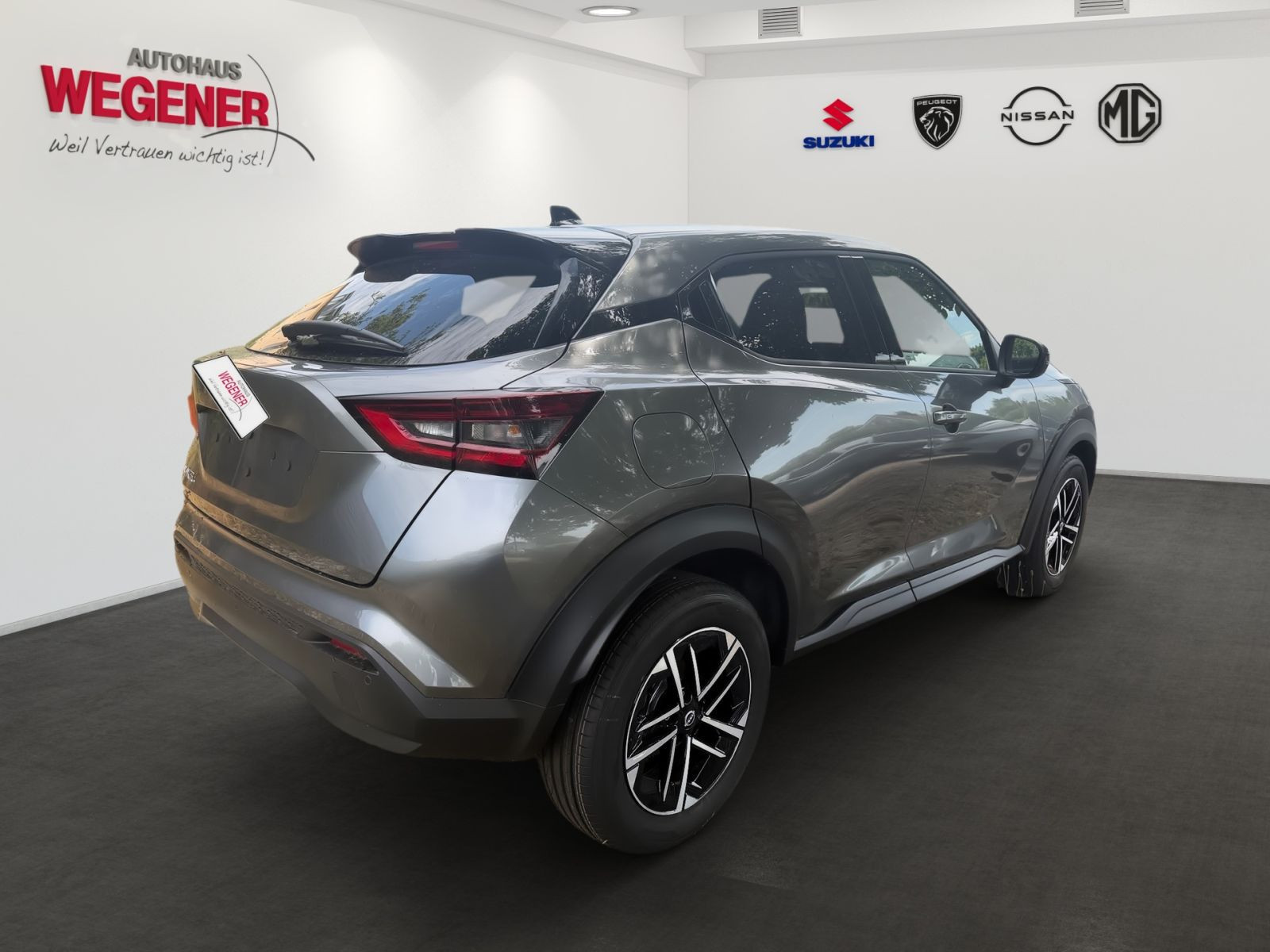 Nissan JUKE N-Connecta 1.0 MT -  LHZ SHZ PDC LED In-Car WIFI