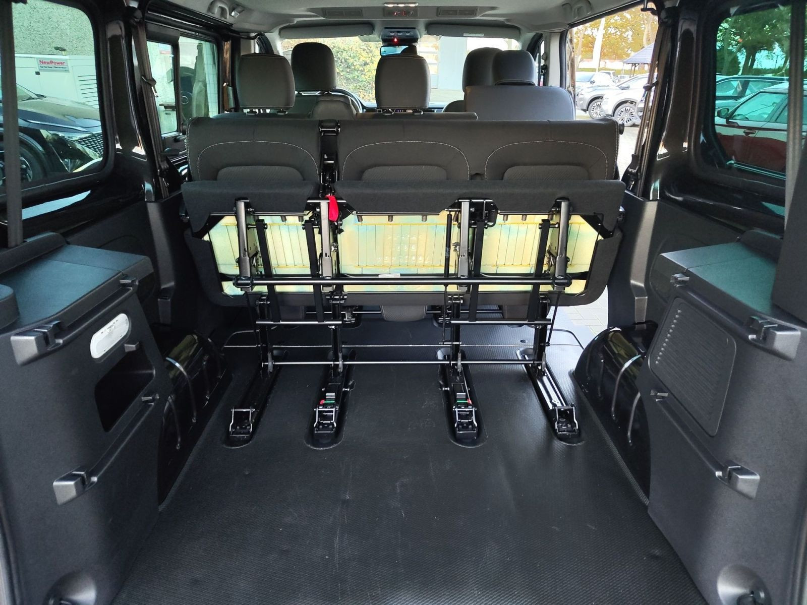 Nissan PRIMASTAR KOMBI TEKNA L1H1 2,8t NAVI KAMERA