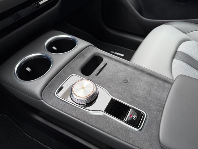 MG MGS5 EV Luxury Long Range/ WÄPU/ SHZ/ LHZ/ LED