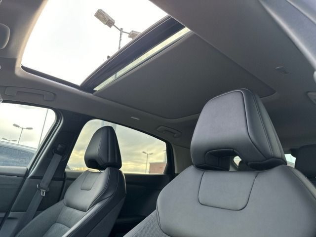 NISSAN ARIYA 87 kWh Evolve Pack+20'LM*PANO*LED*Navi*360