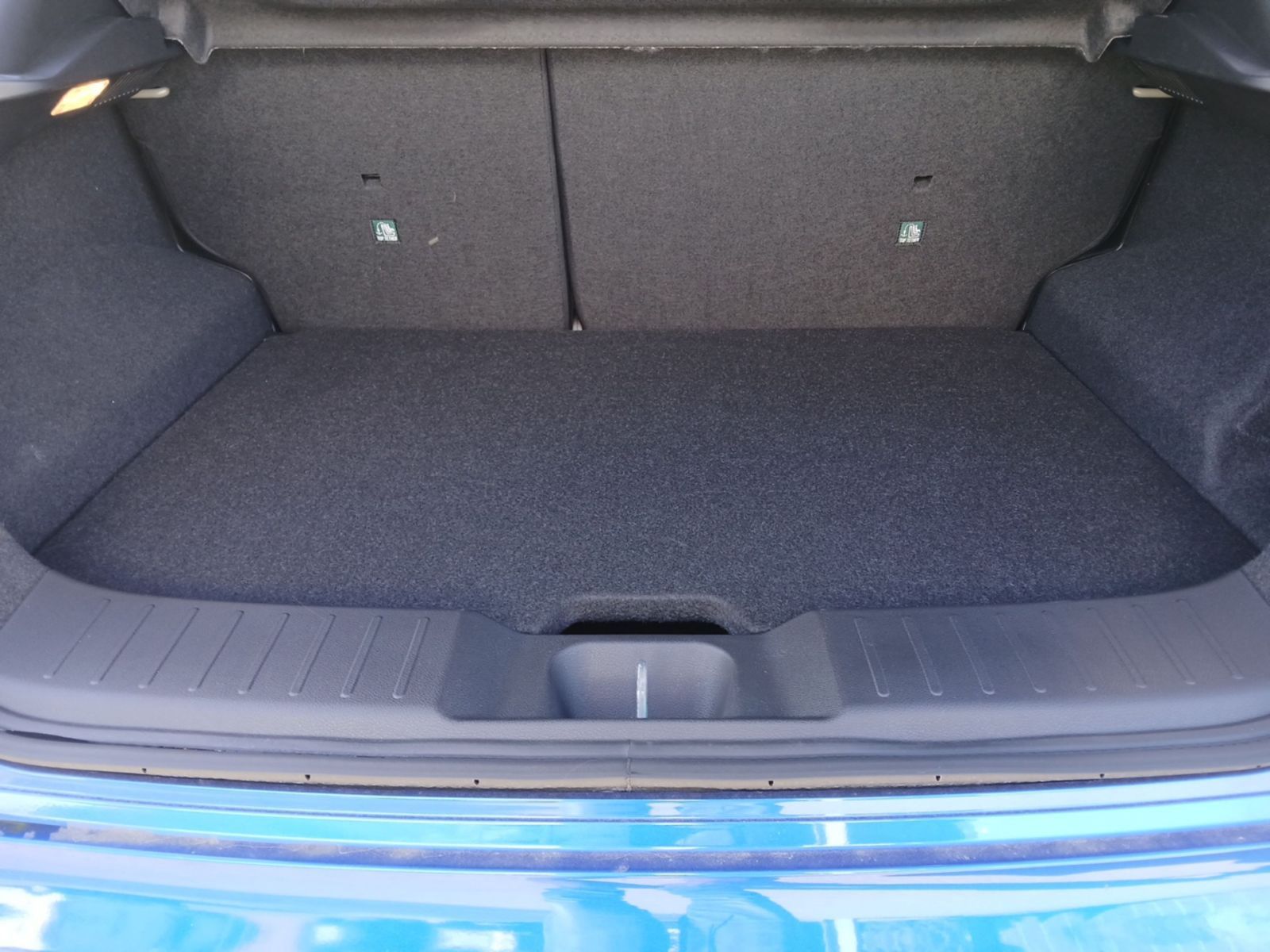 NISSAN JUKE 1.6 HYBRID 143 PS 4AMT N-Connecta