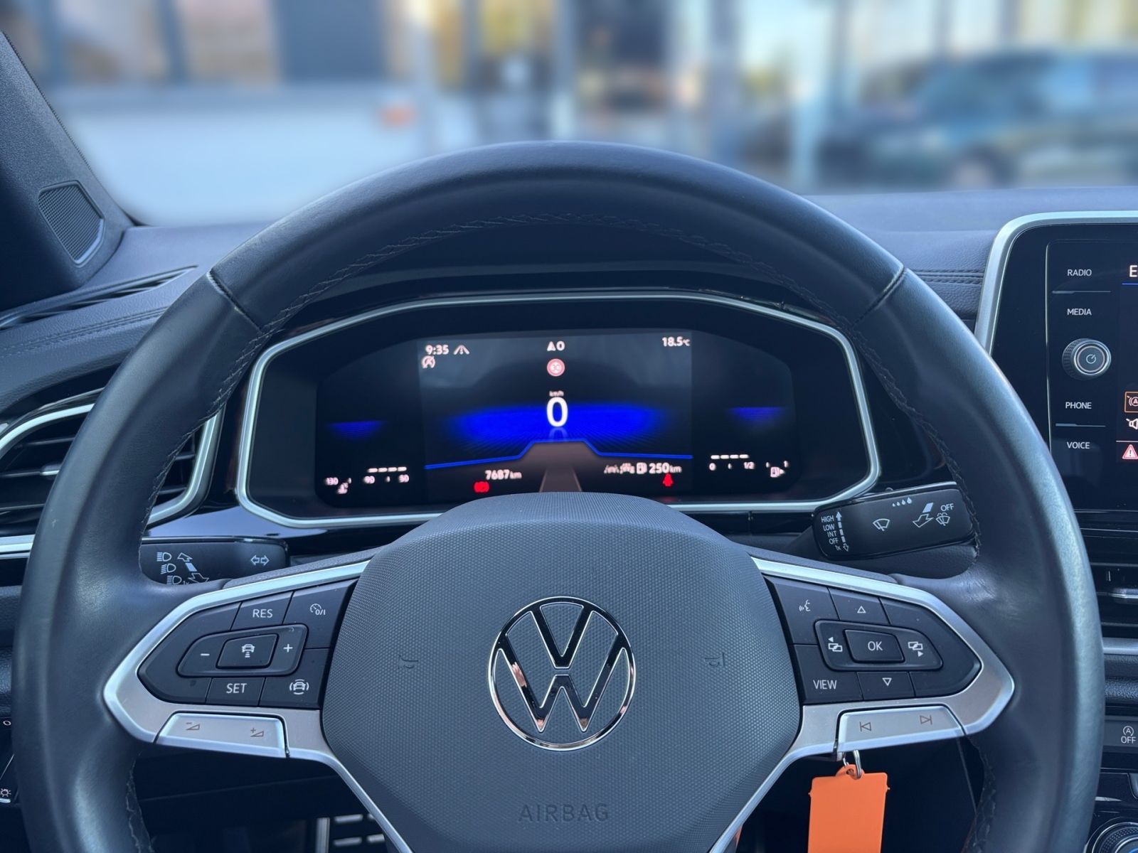 VW T-ROC Cabriolet 1.5 TSI R-LINE  Navi*IQ*Carplay
