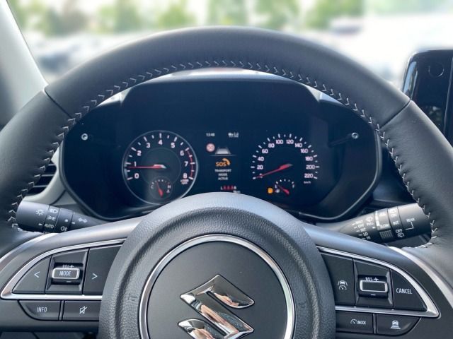 SUZUKI SWIFT COMFORT+ HYBRID ACC*Totwinkel*Navi*PDC*LED